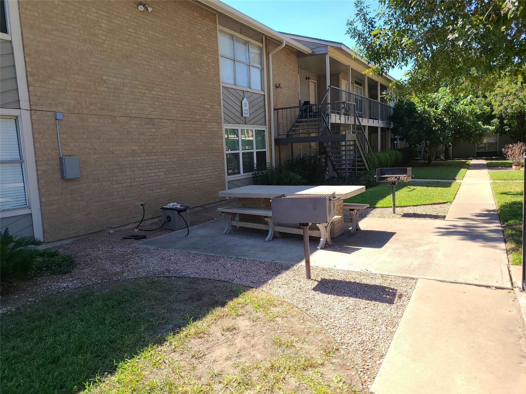 2450 Ashdale Dr C-224 Property Photo 24