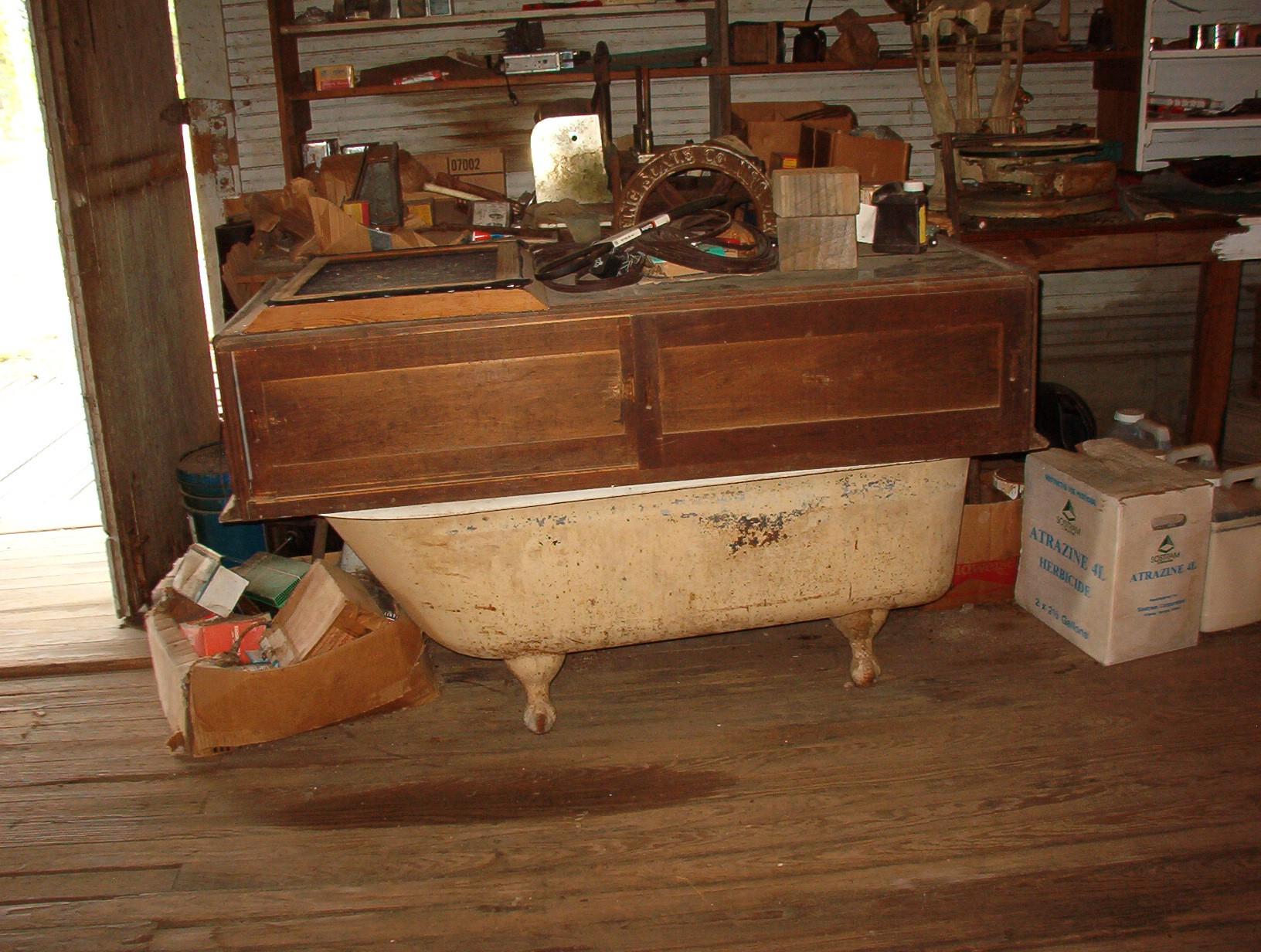 1368 Fm 969 Highway Property Photo 11