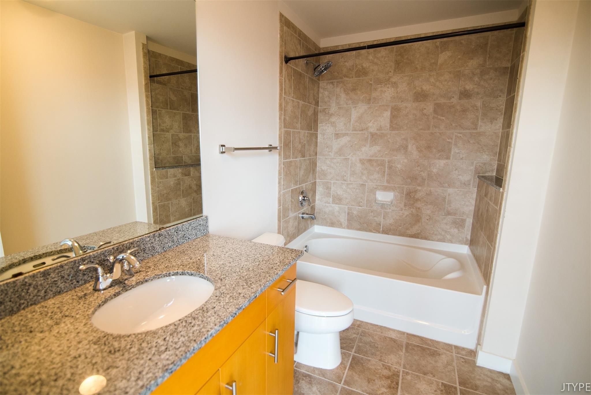 360 Nueces St 3408 Property Photo 9