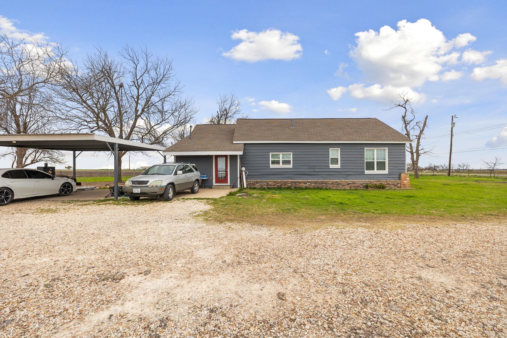 1151 County Road 394 Property Photo 8