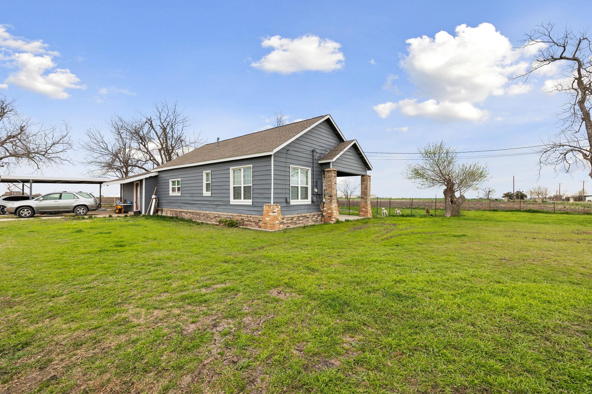 1151 County Road 394 Property Photo 9