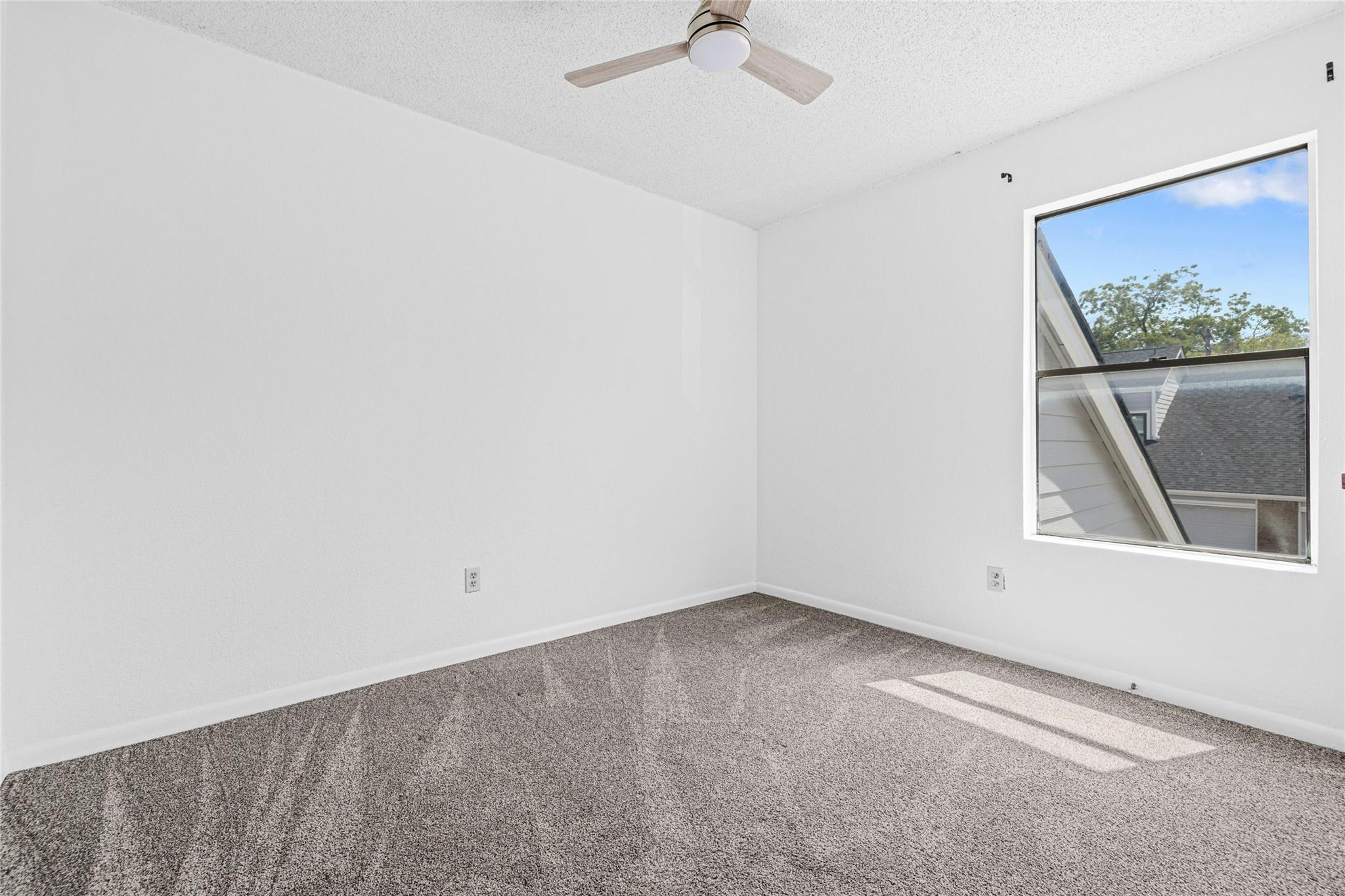 7635 Guadalupe St 103 Property Photo 15