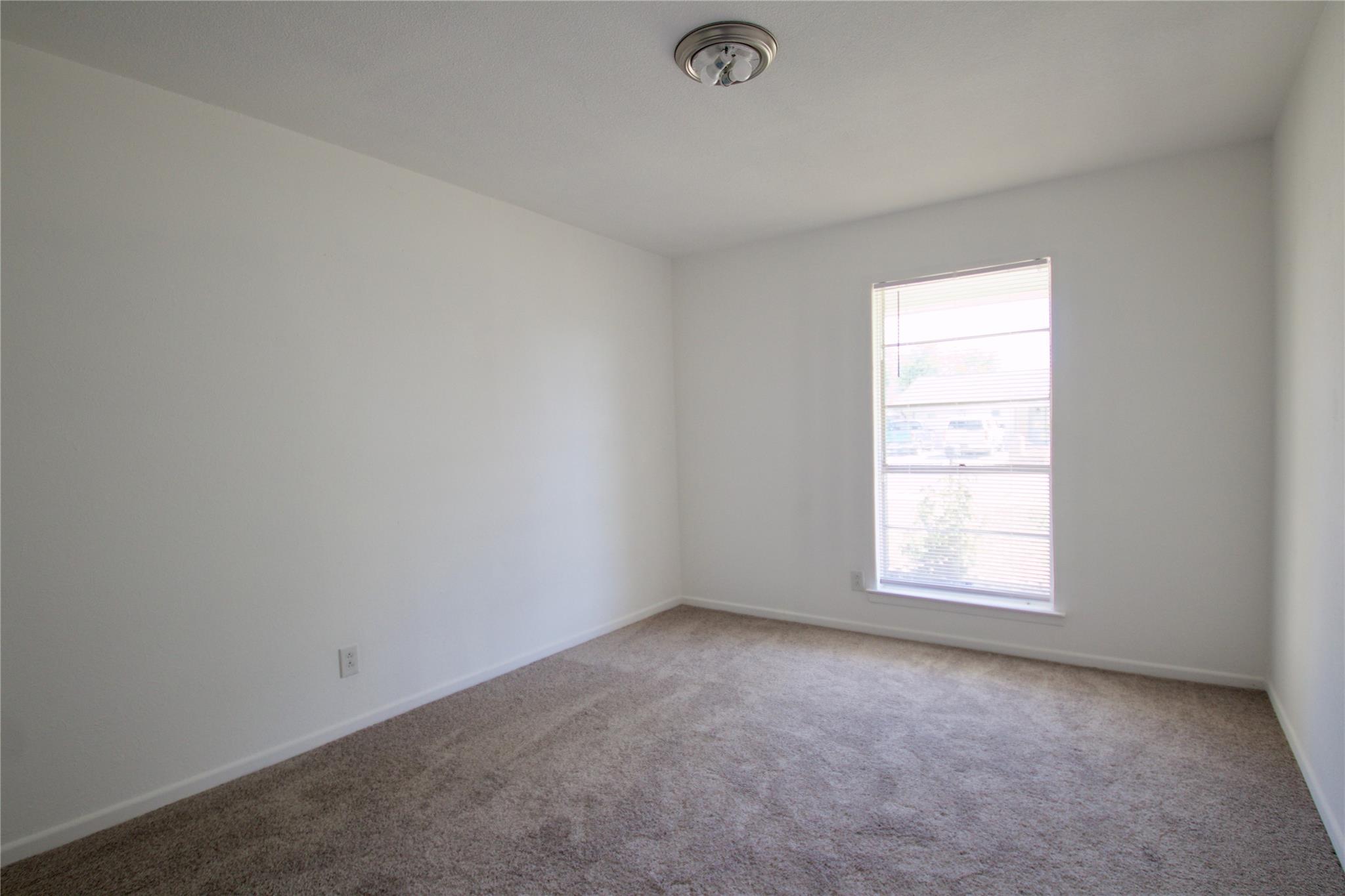 1707 Godman St Property Photo 11