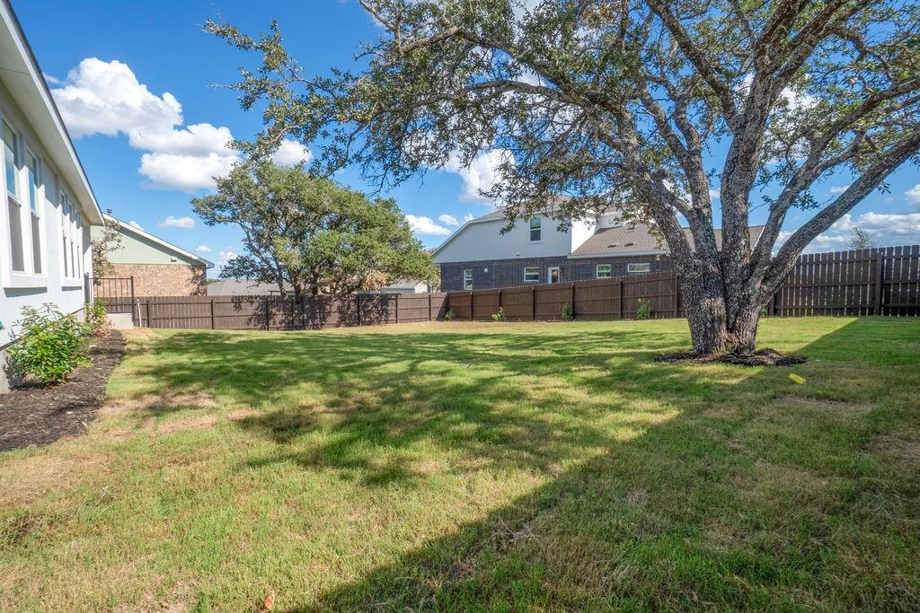 4108 Four Waters Ct Property Photo 4