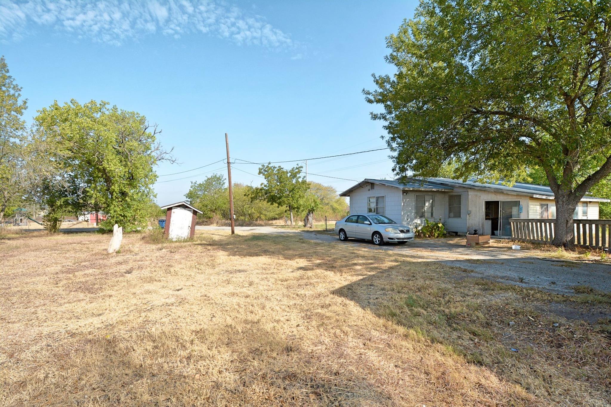 190 Prairie View Rd Property Photo 9