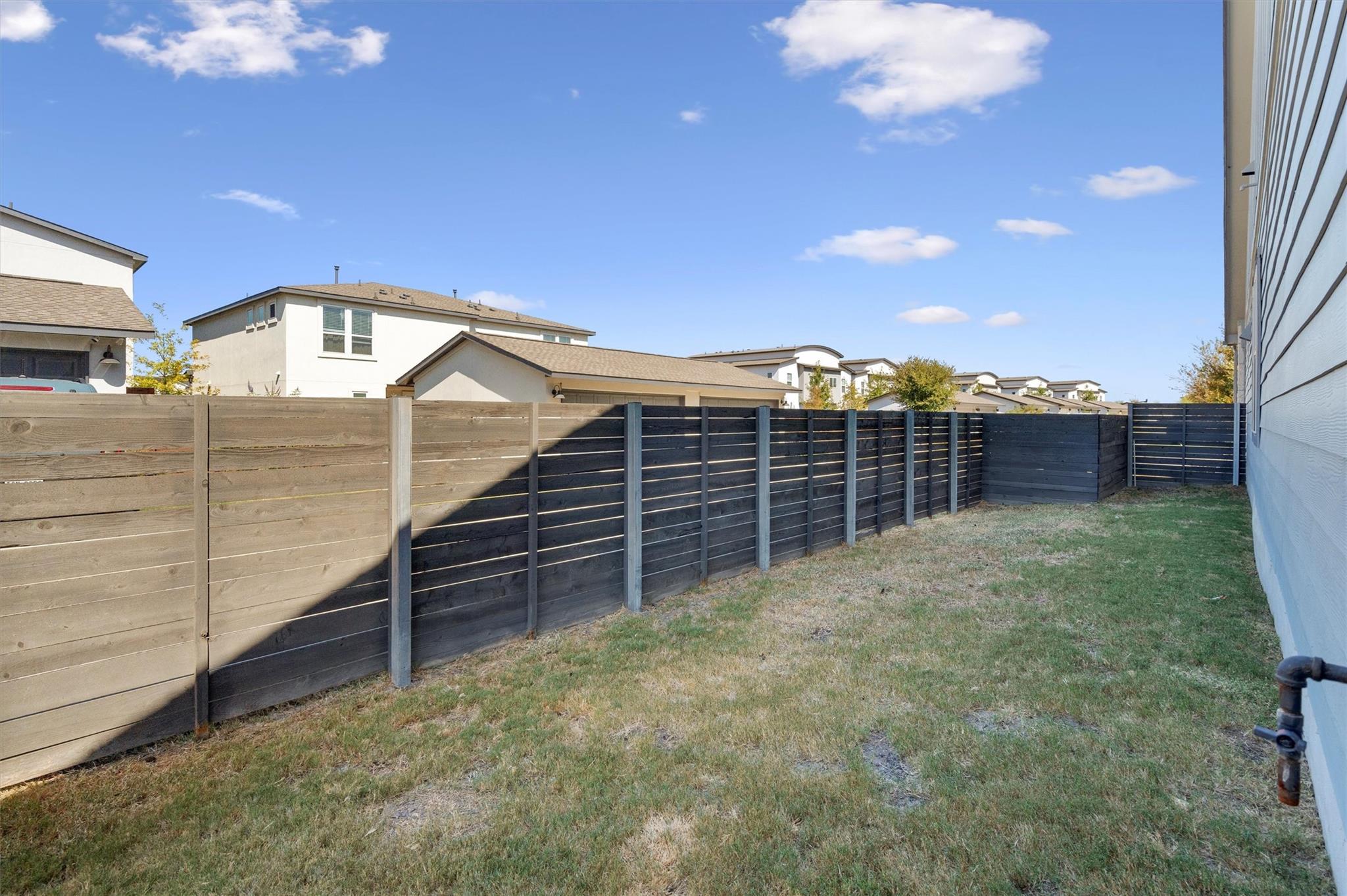 8712 Mina Dr Property Photo 26