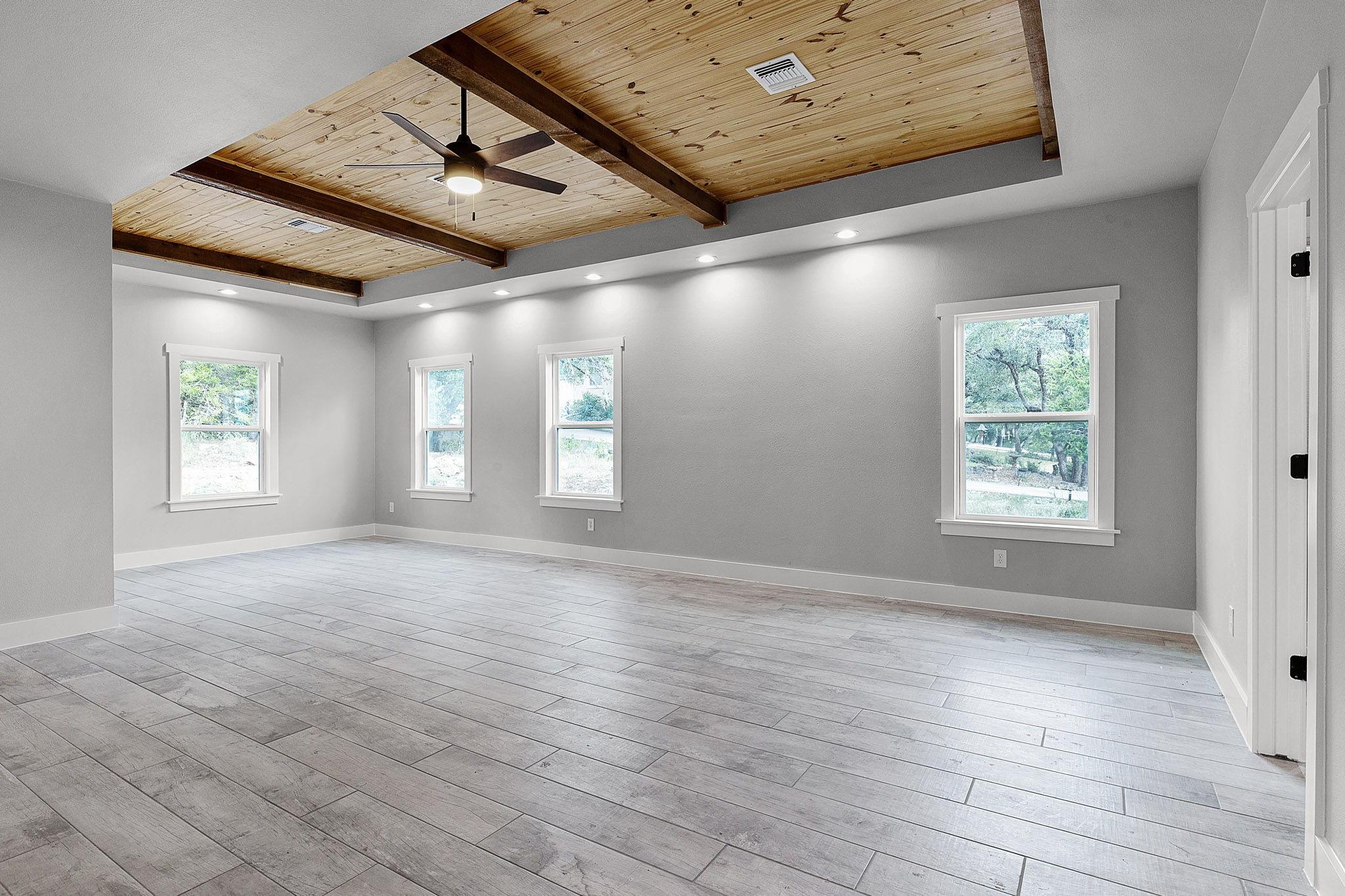 1522 Shady Holw Property Photo 18