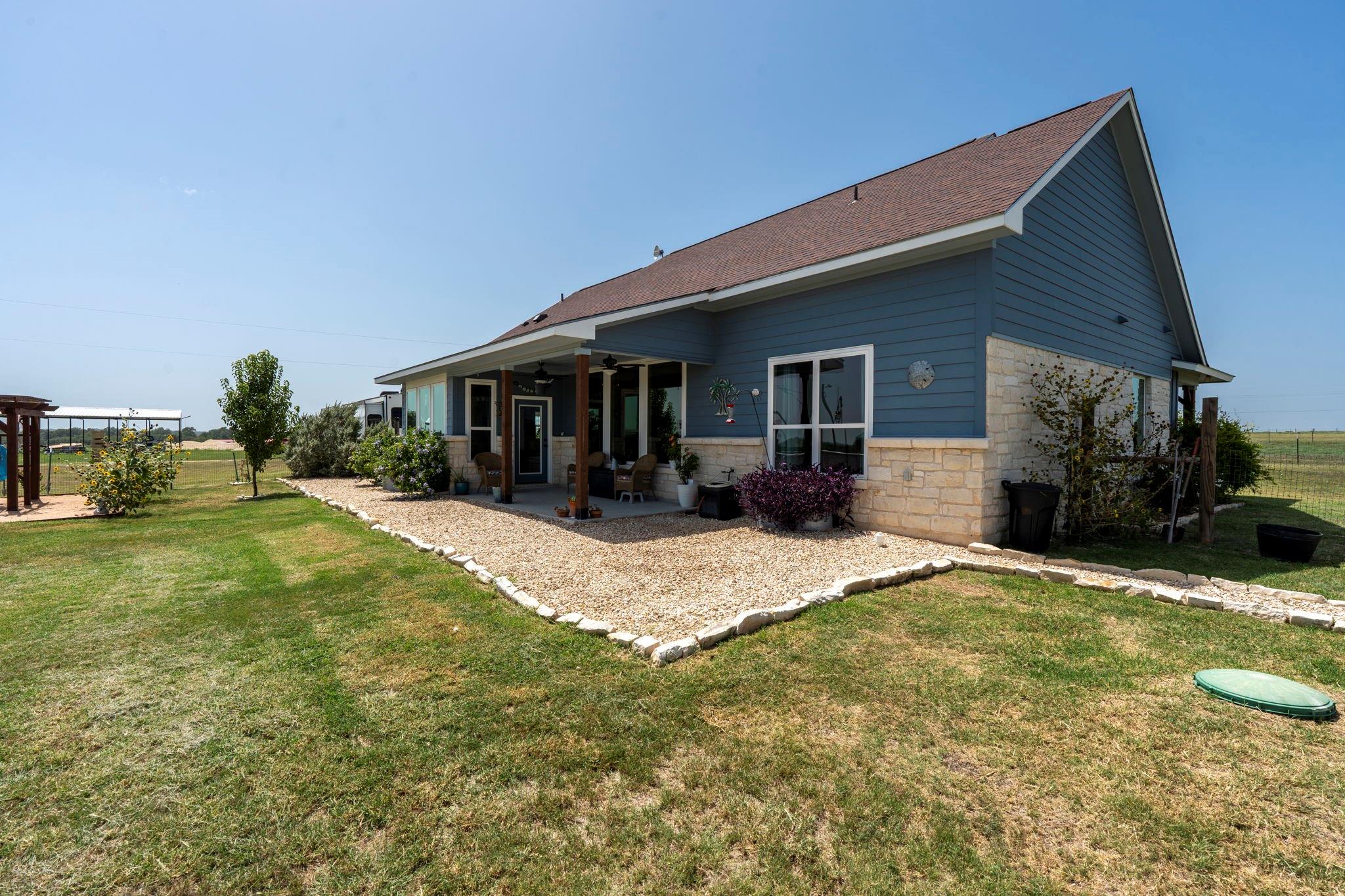 3083 Highway 138 Property Photo 3