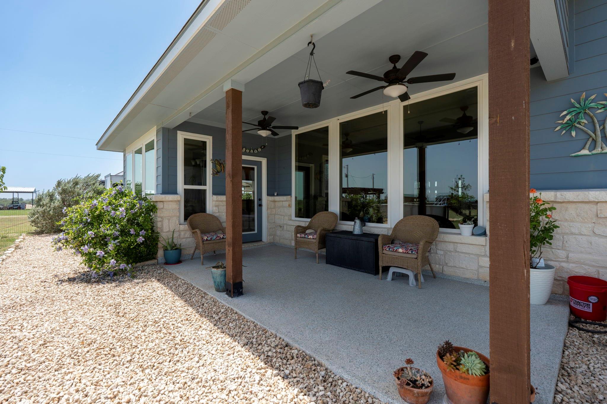 3083 Highway 138 Property Photo 4