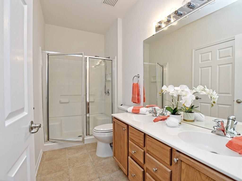 119 Hampton Cir Property Photo 14