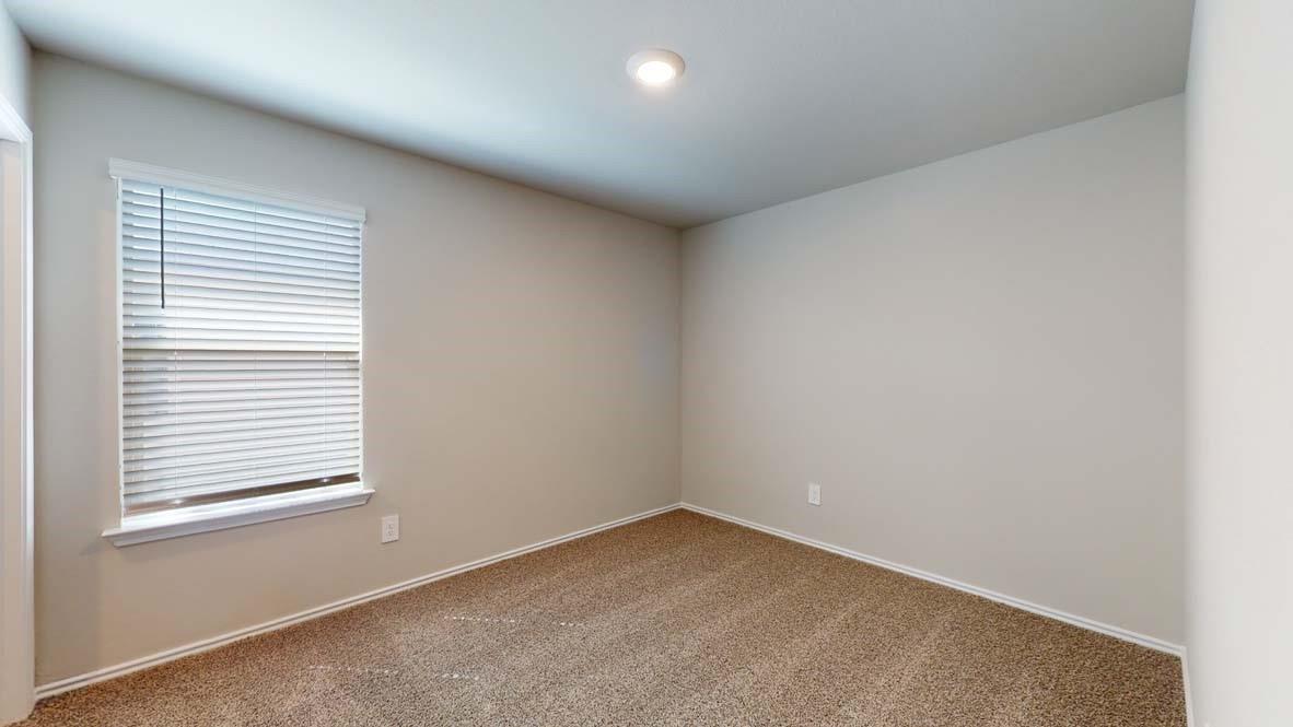 136 Walk Way Property Photo 20