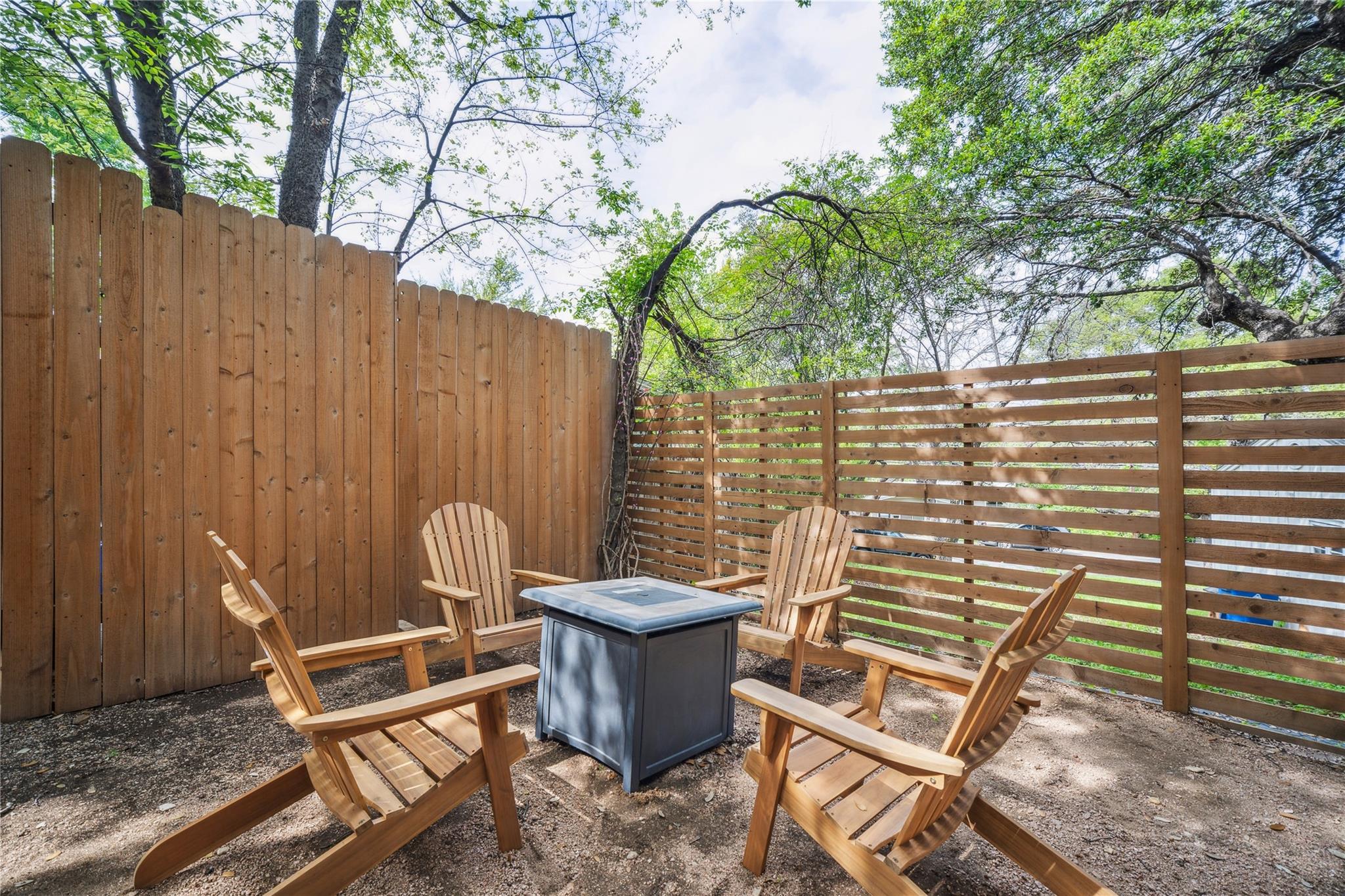 1506 Chelsea Ln Property Photo 24