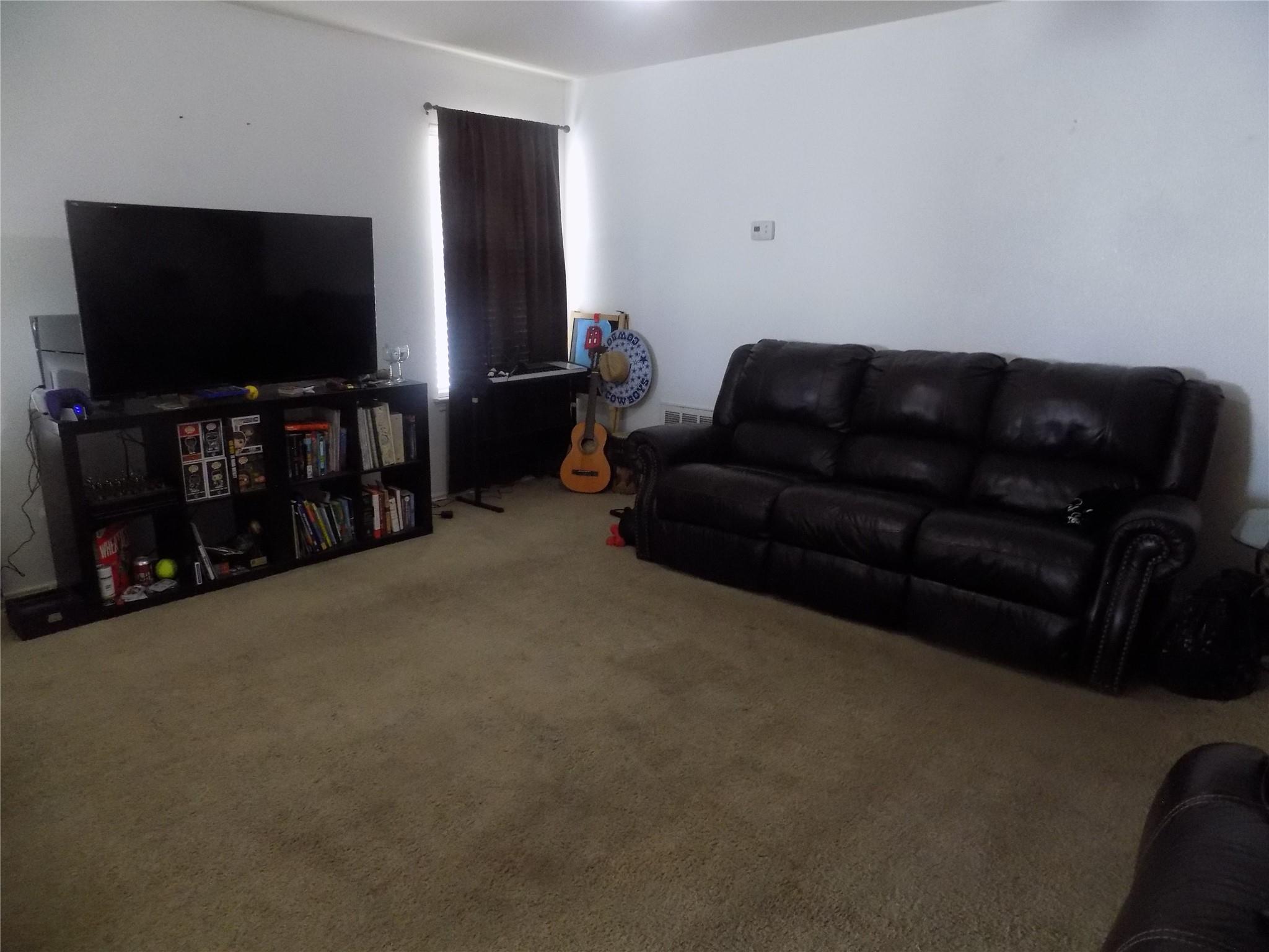 332 Pricipes Way Dr Property Photo 4