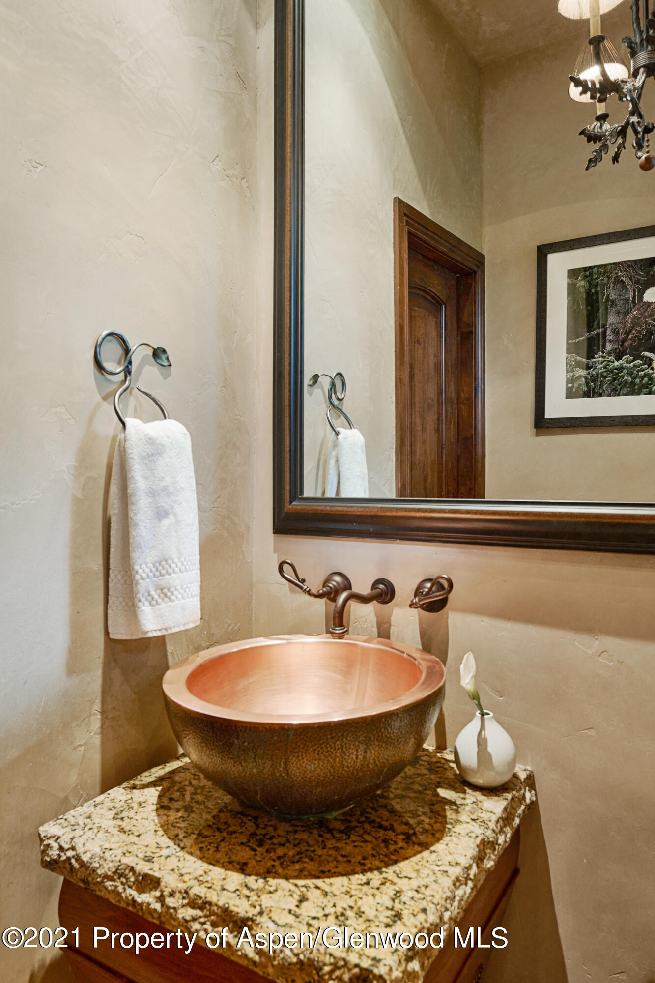 1232 Mountain View Drive, B Property Photo 32