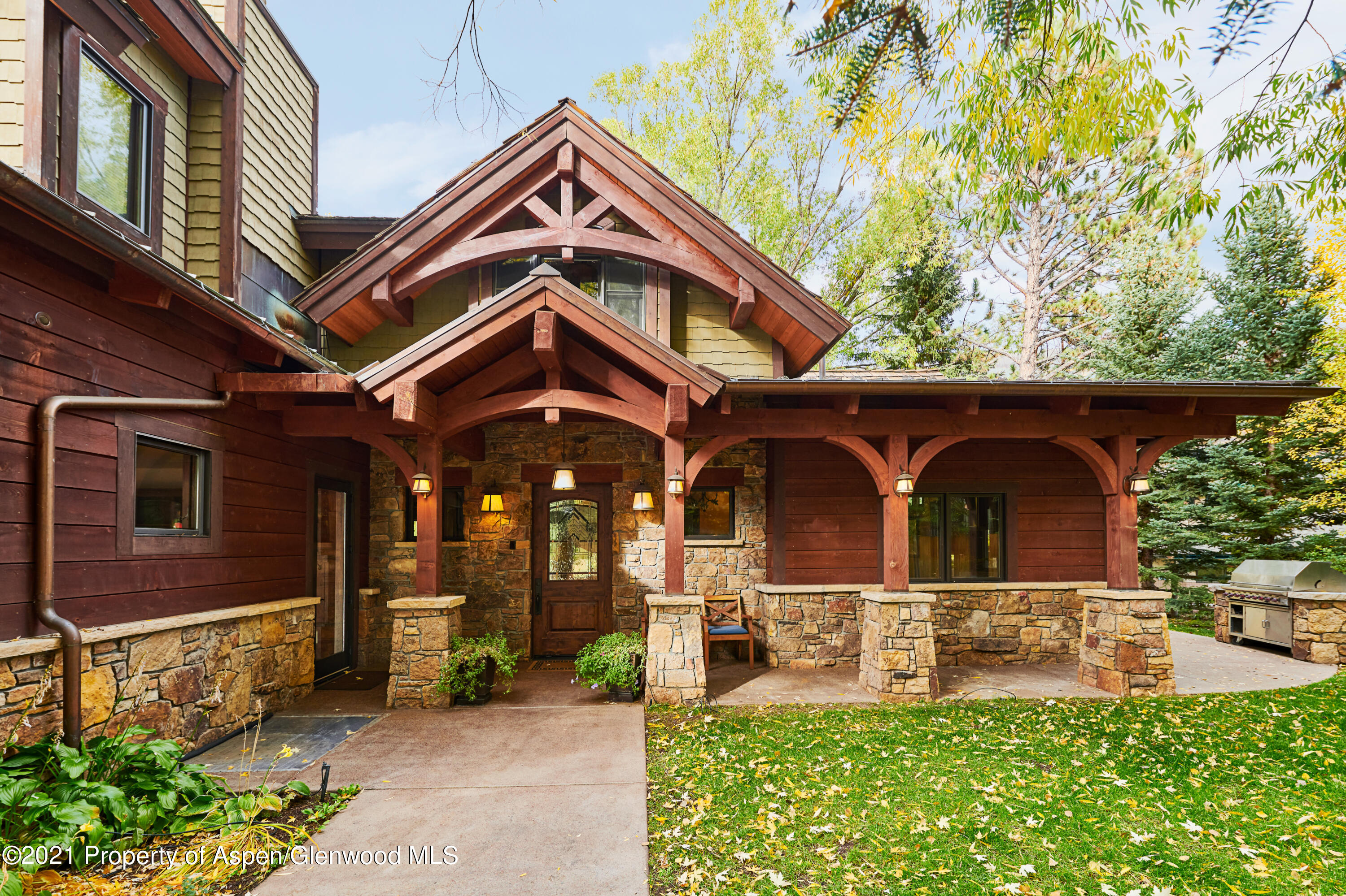 1232 Mountain View Drive, B Property Photo 33