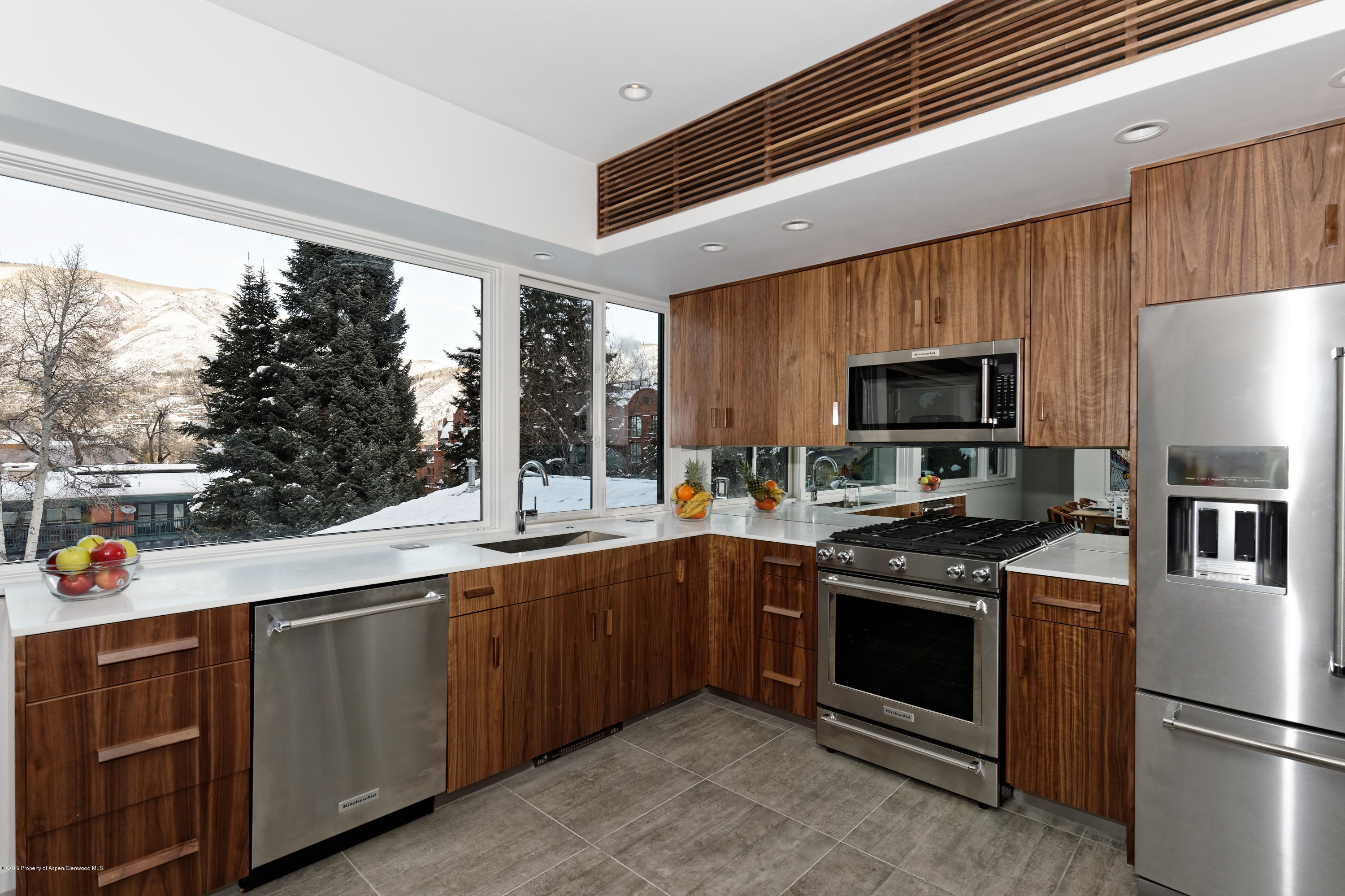623 S Monarch Street Unit: A Property Photo 22