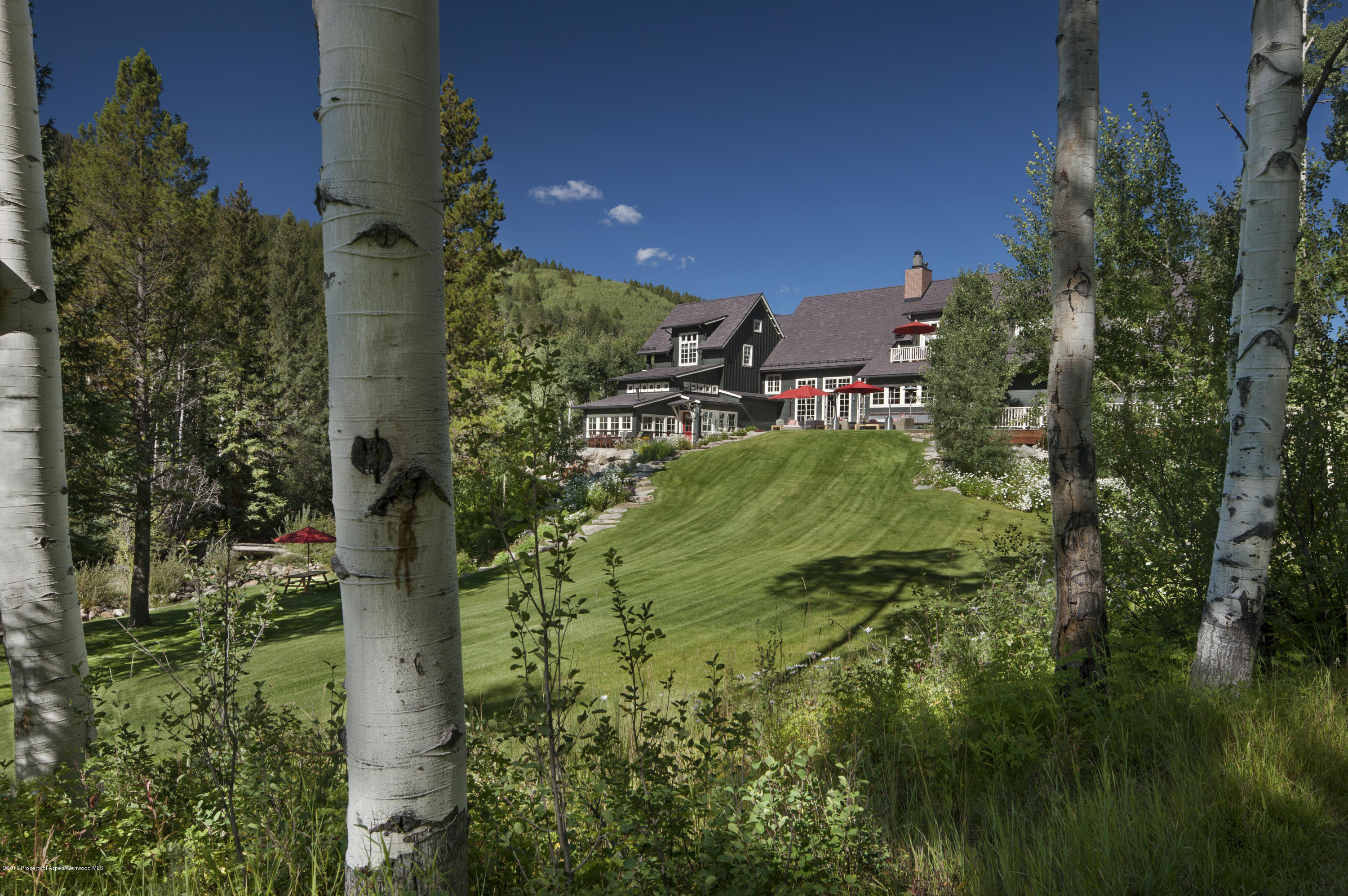 47200 Highway 82 Property Photo 1