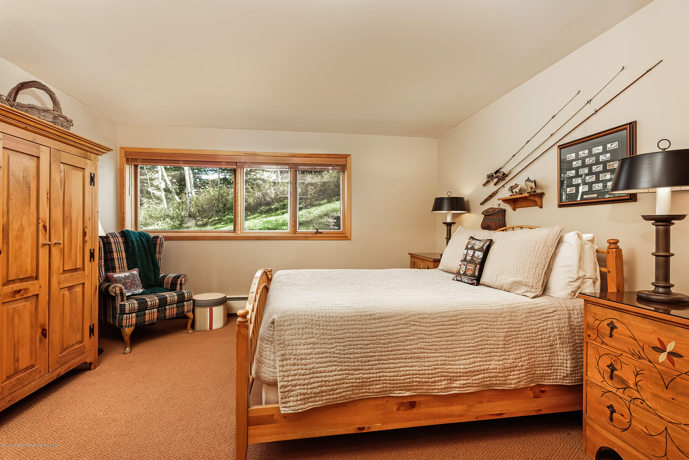 2076 Faraway Road Property Photo 16