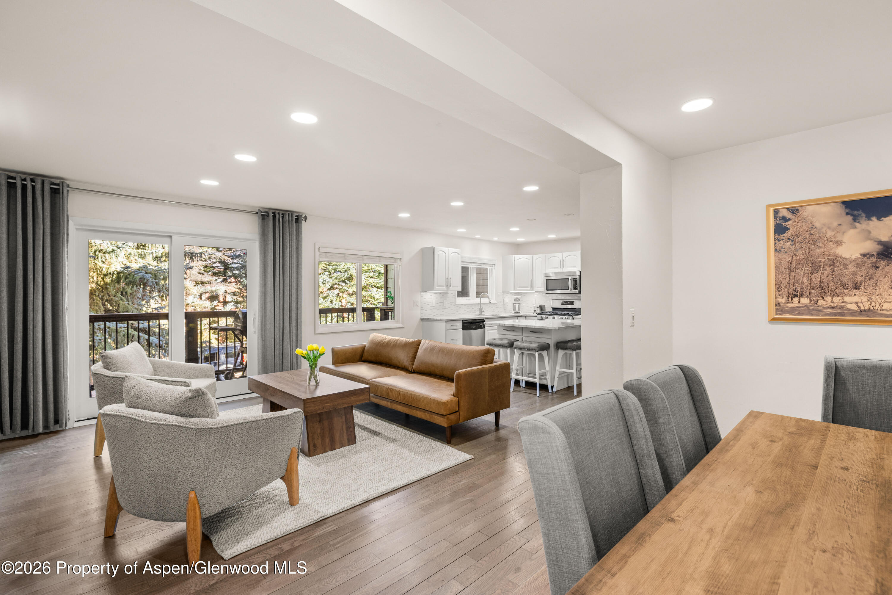 152588 Property Photo 6