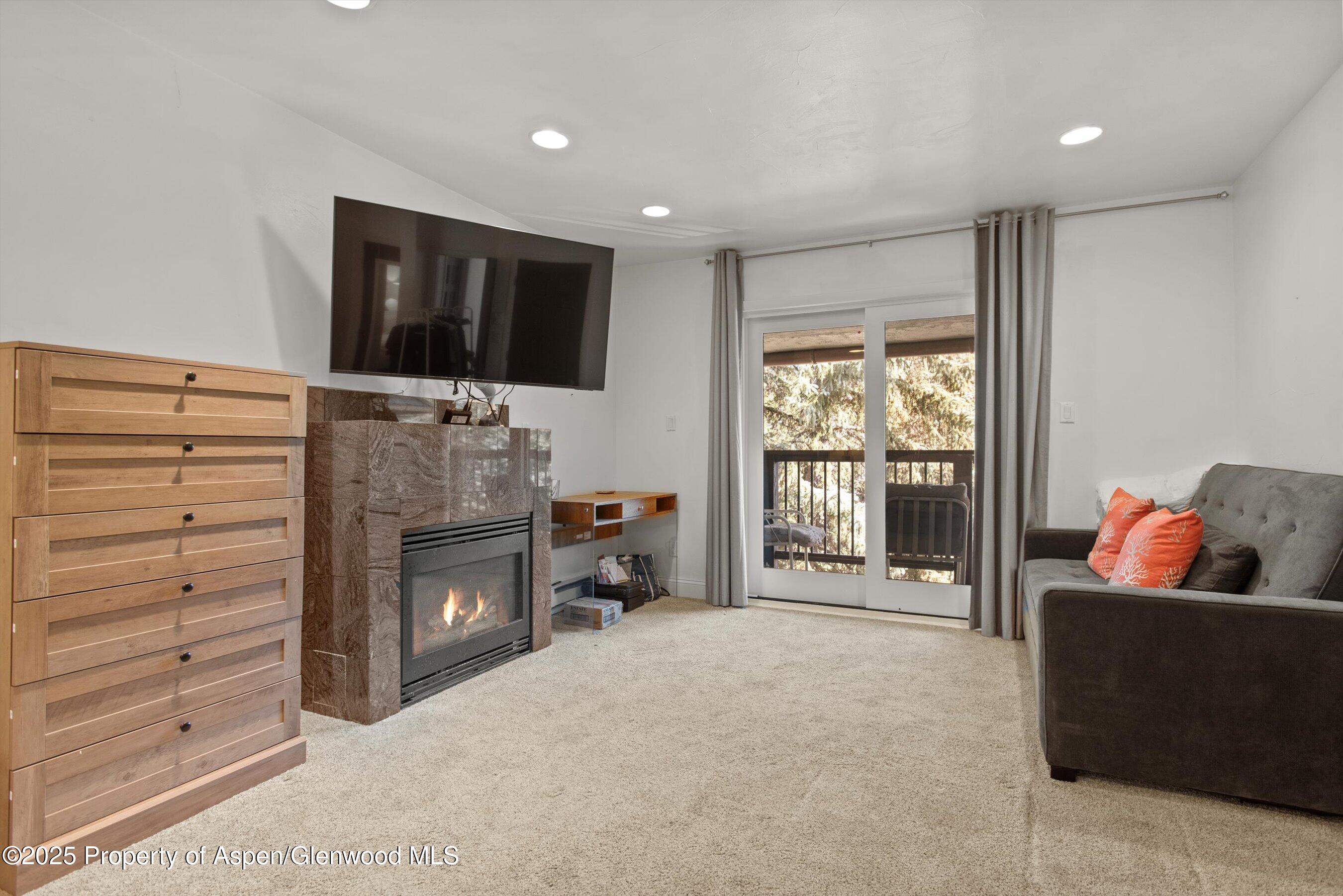 152588 Property Photo 10