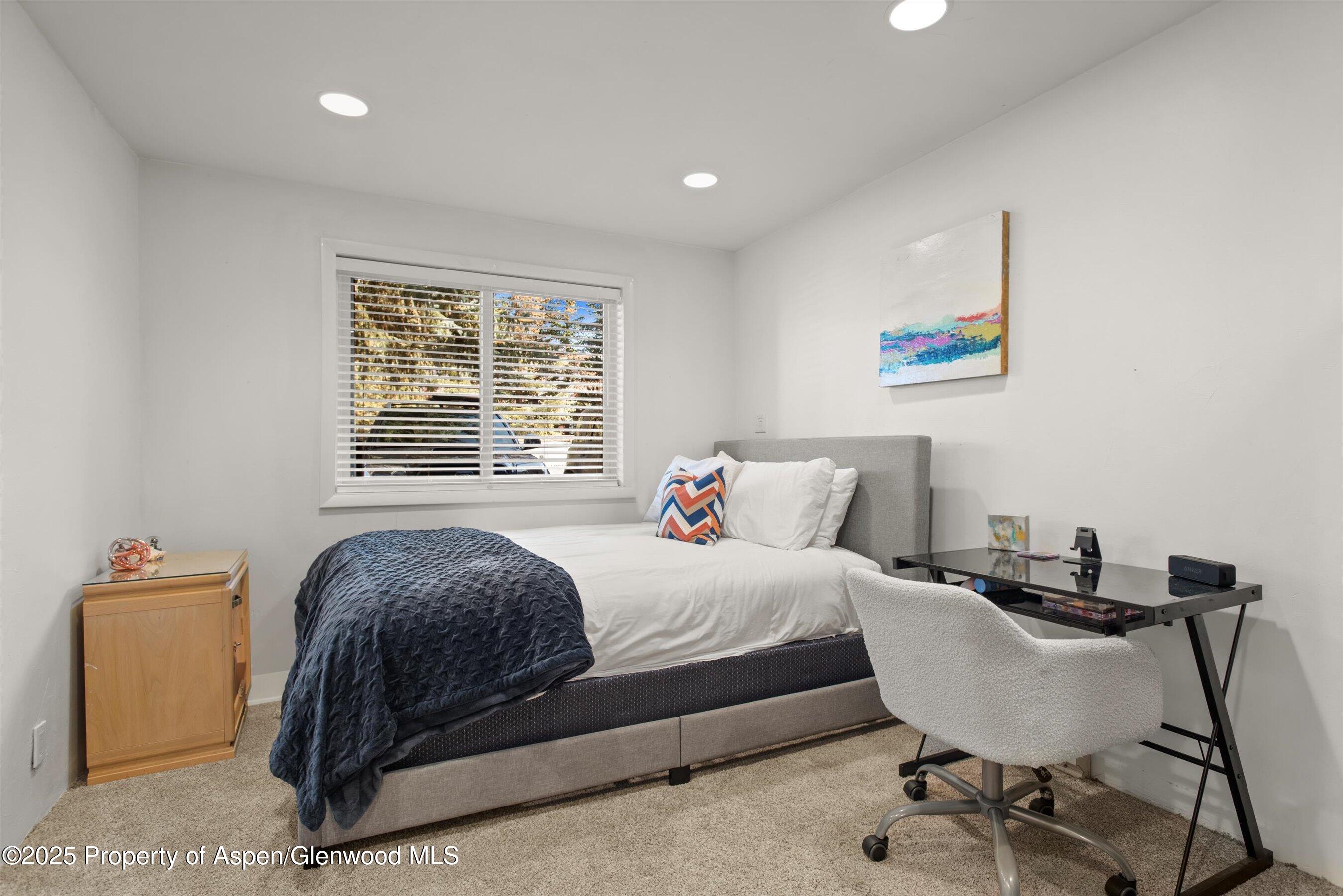152588 Property Photo 13