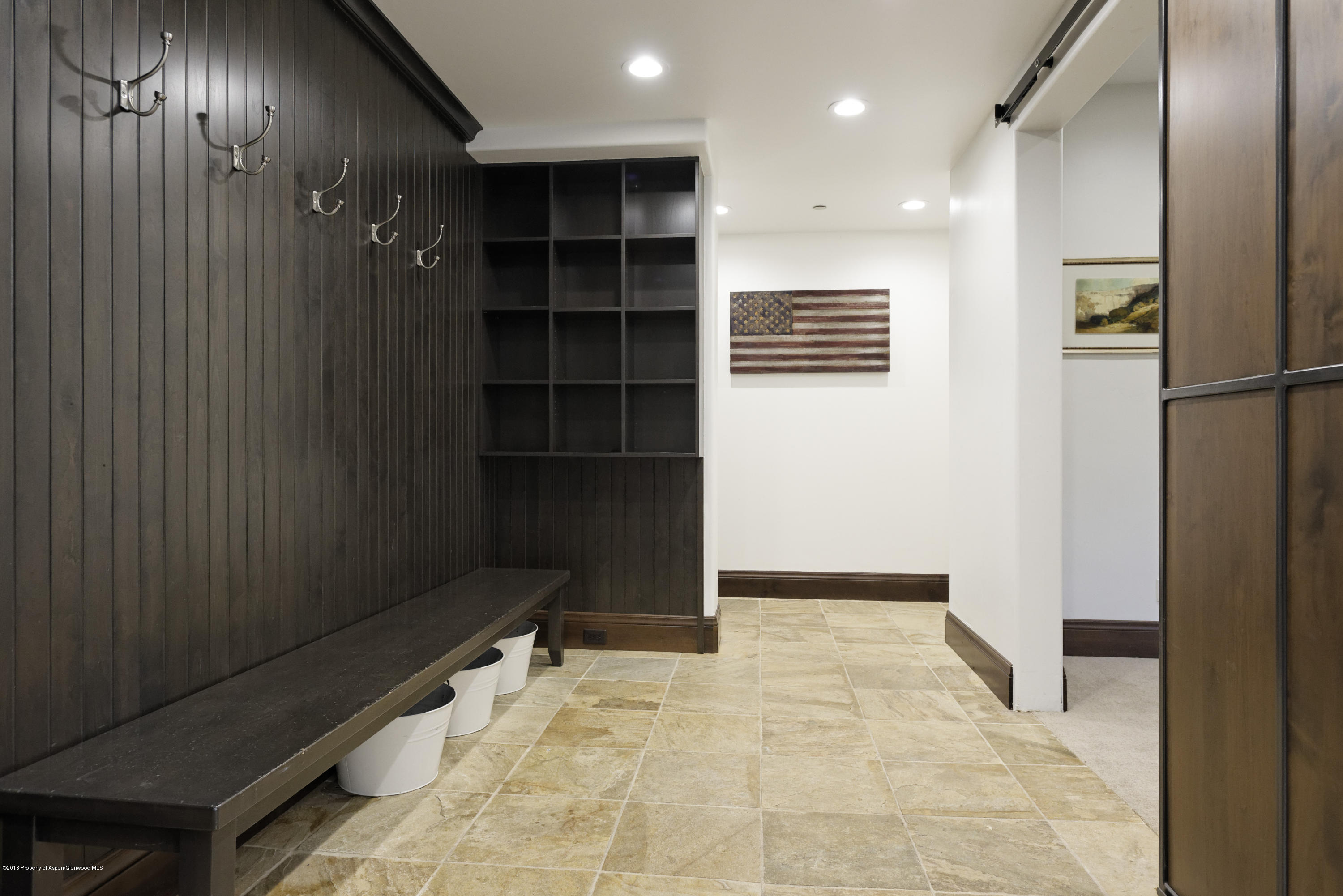 566 Race Street Property Photo 8