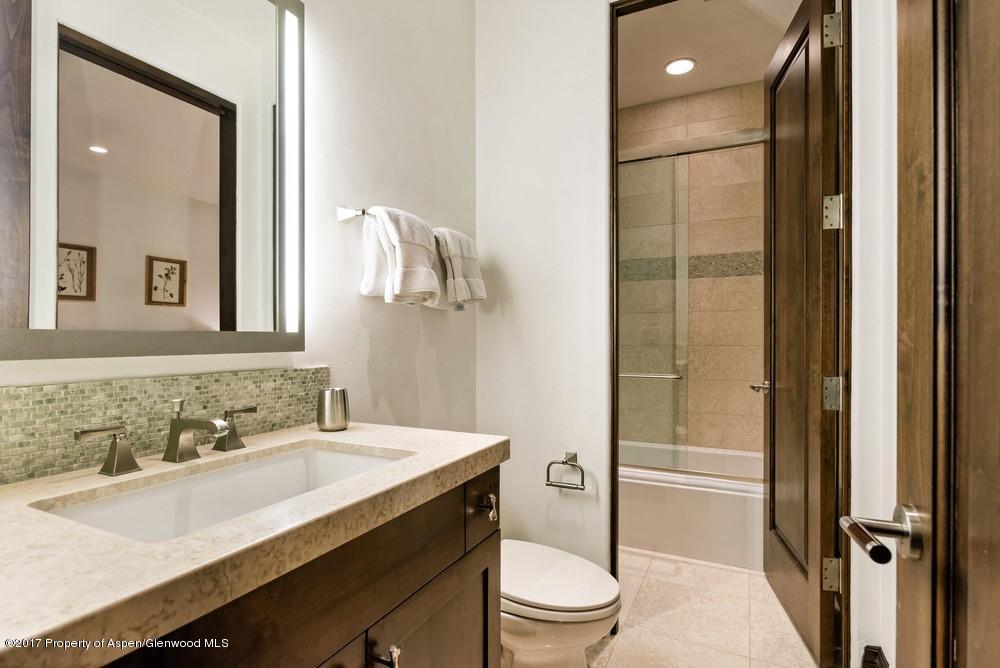 566 Race Street Property Photo 12