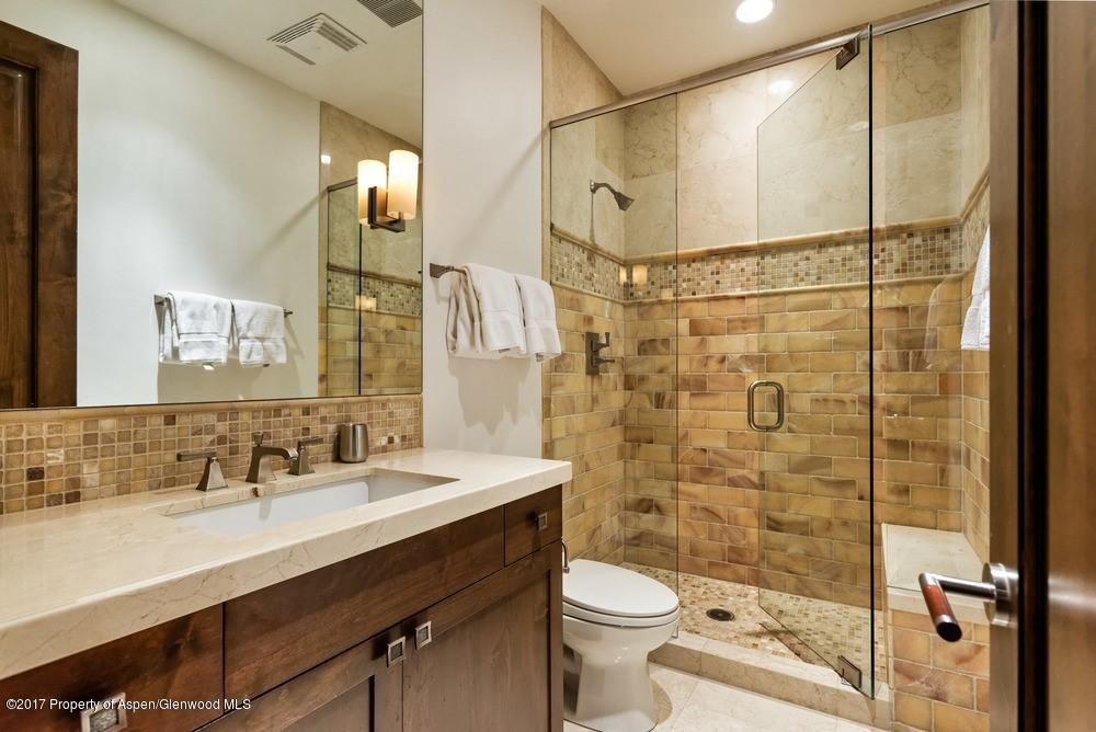 566 Race Street Property Photo 14