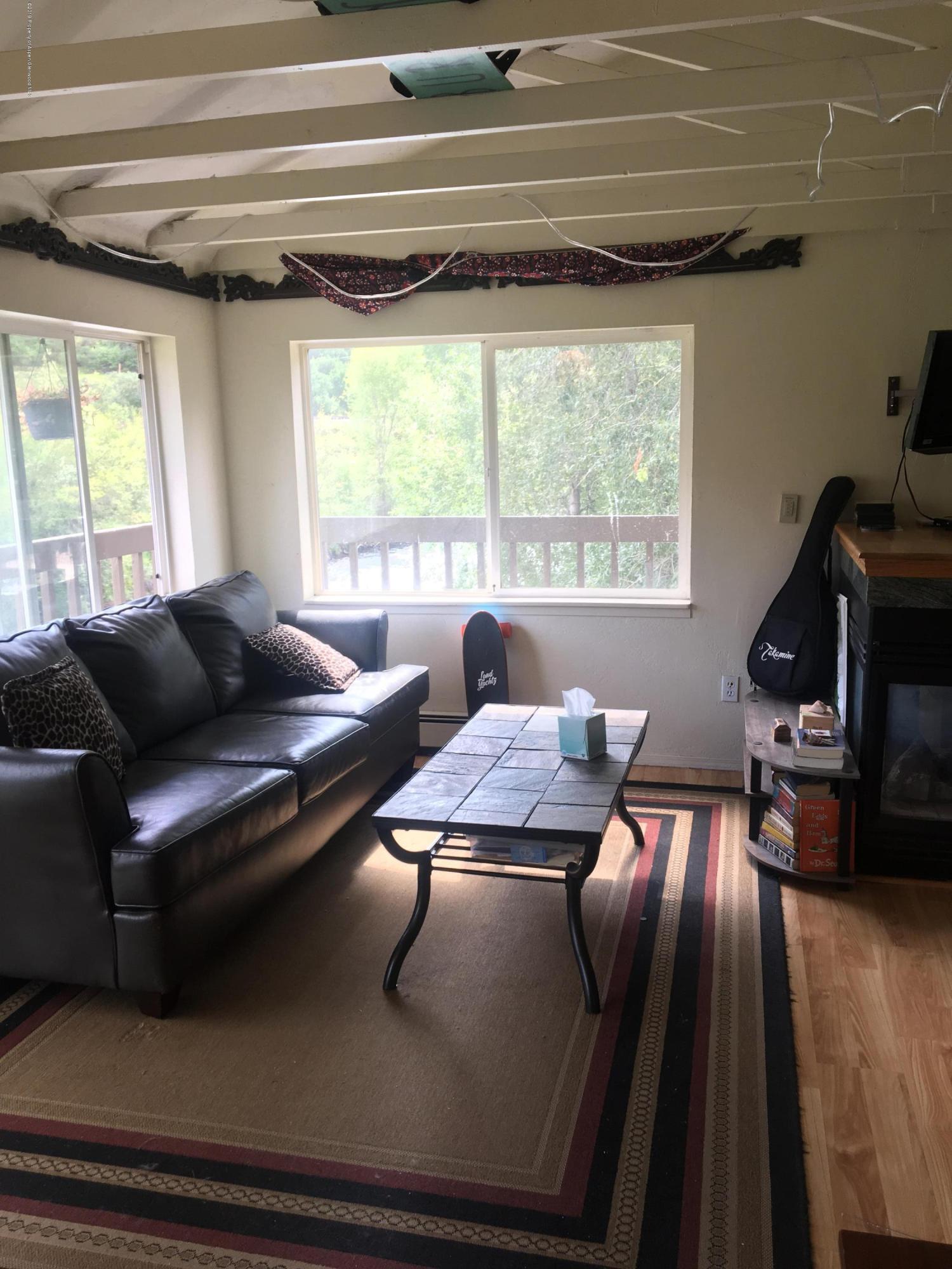 203 Waterview Drive Property Photo 4