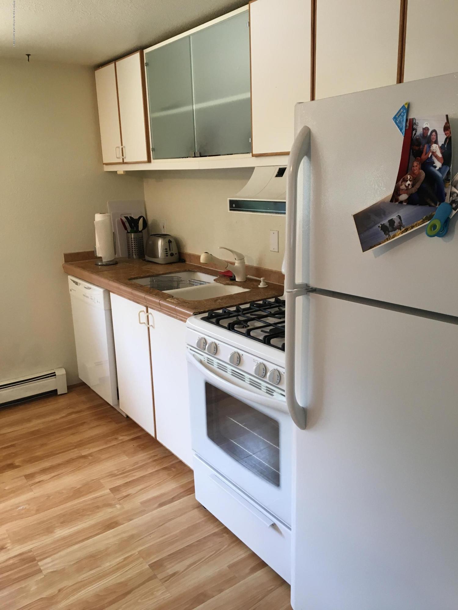 203 Waterview Drive Property Photo 8