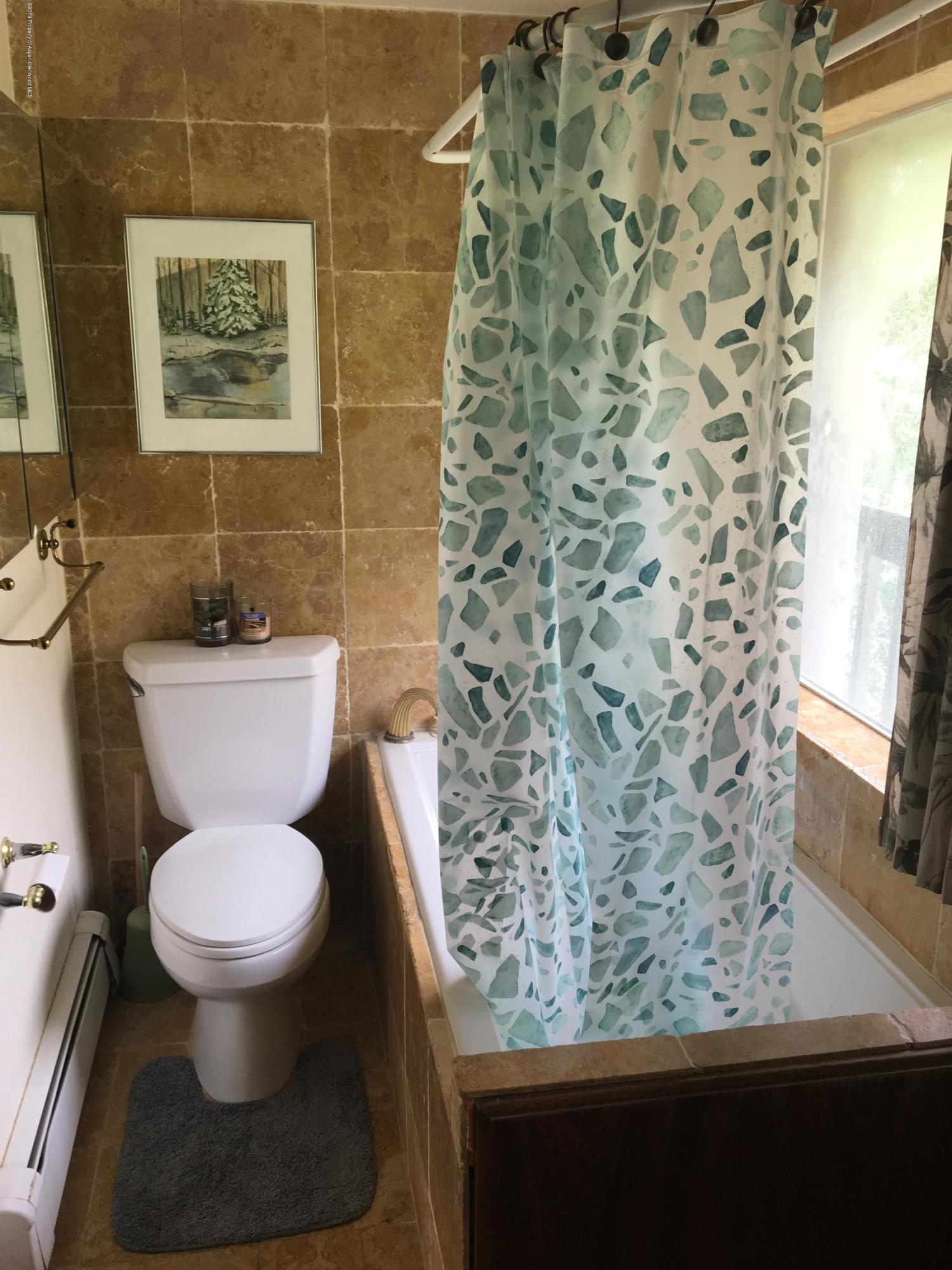 203 Waterview Drive Property Photo 11