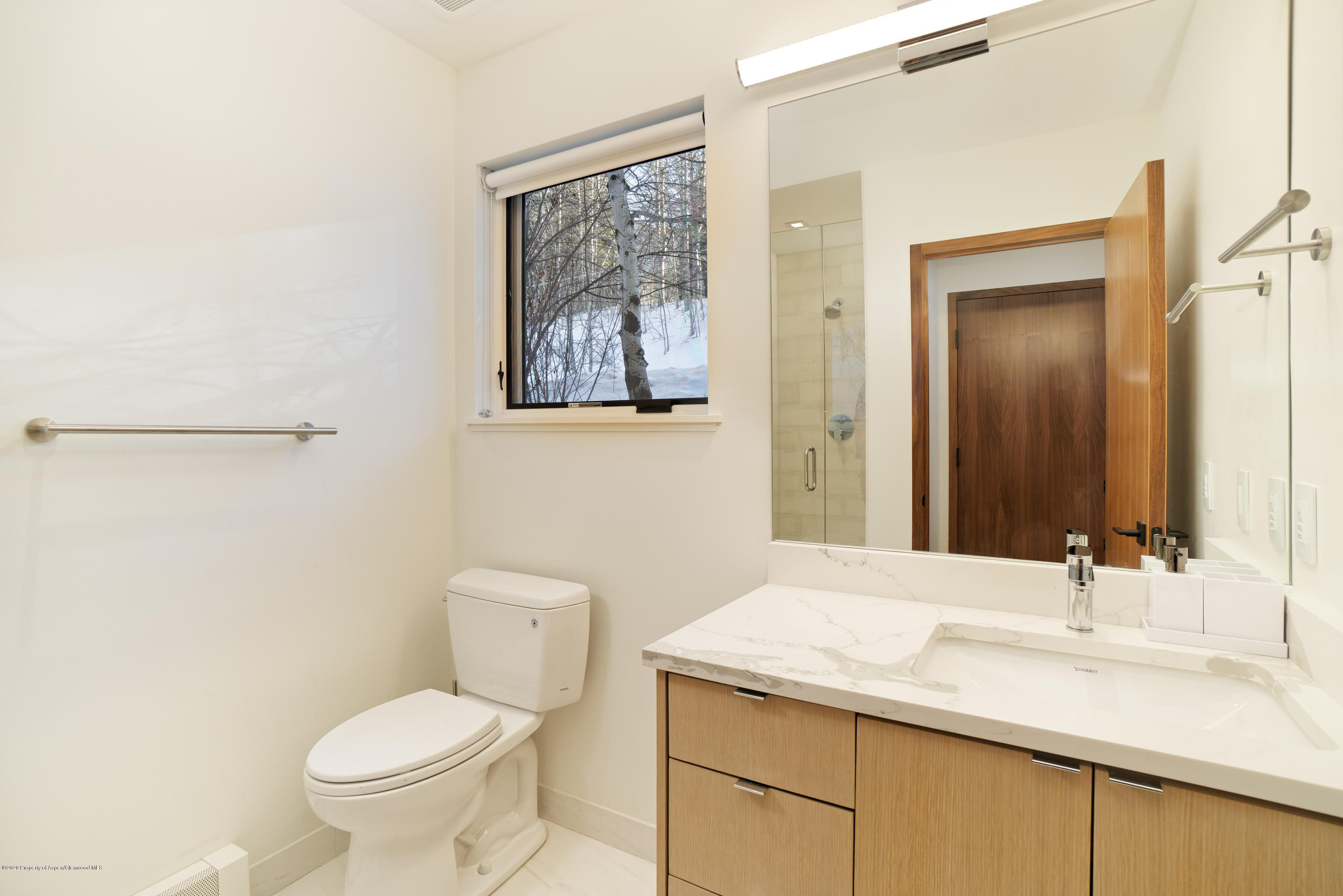 100 Park Avenue Property Photo 15