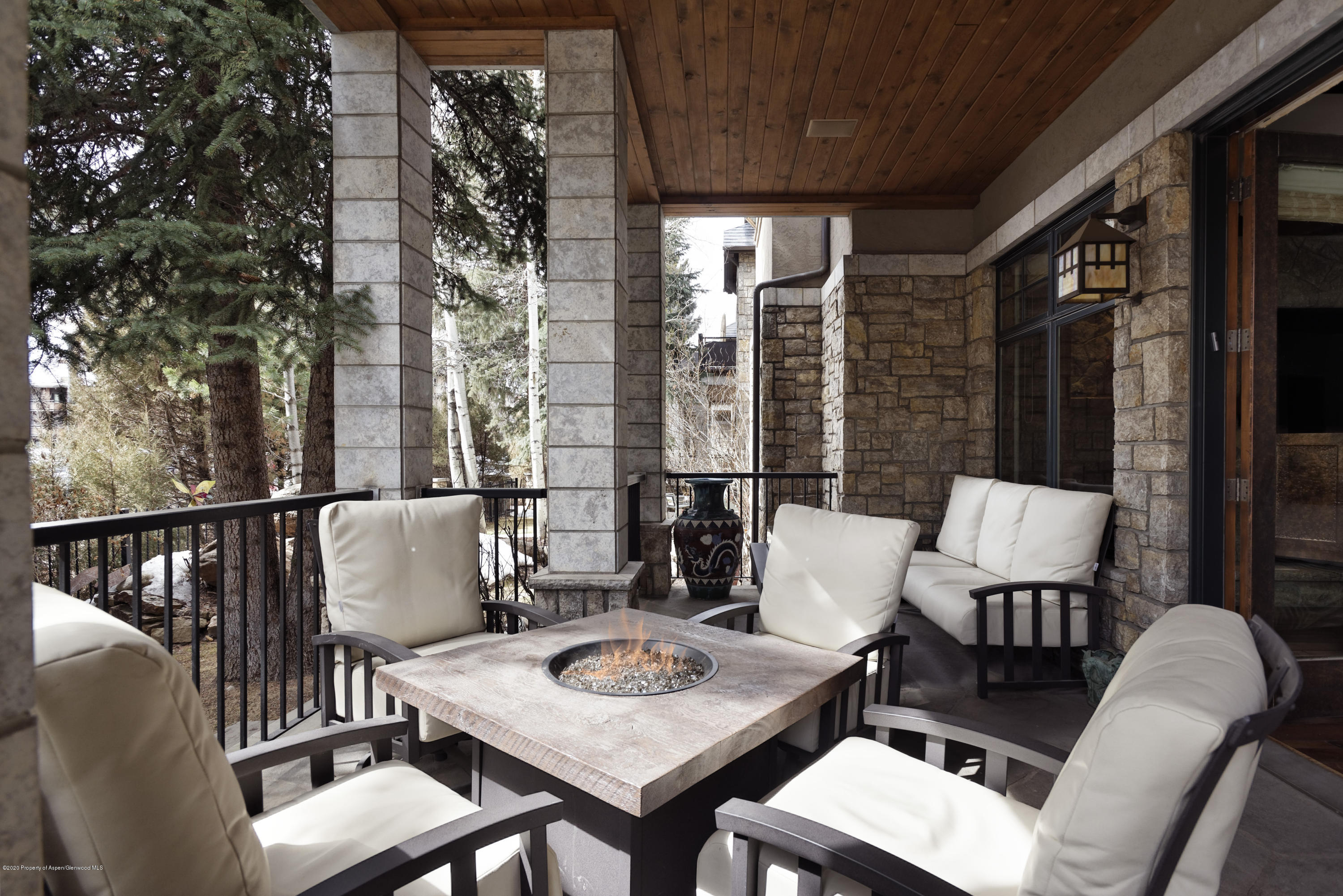 163573 Property Photo 18
