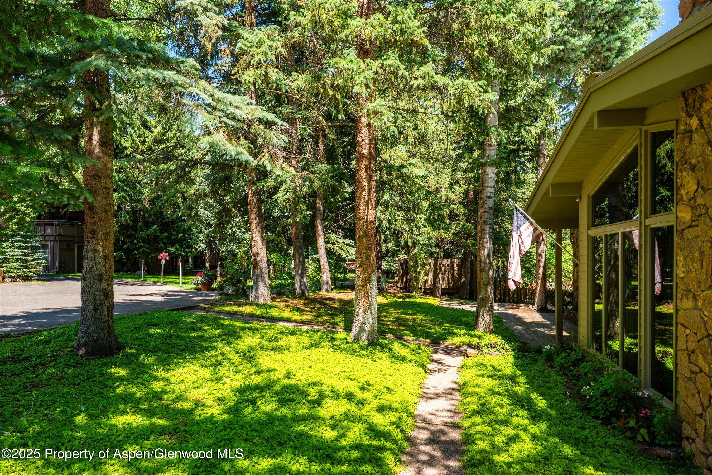 627 S Original Street Property Photo 39