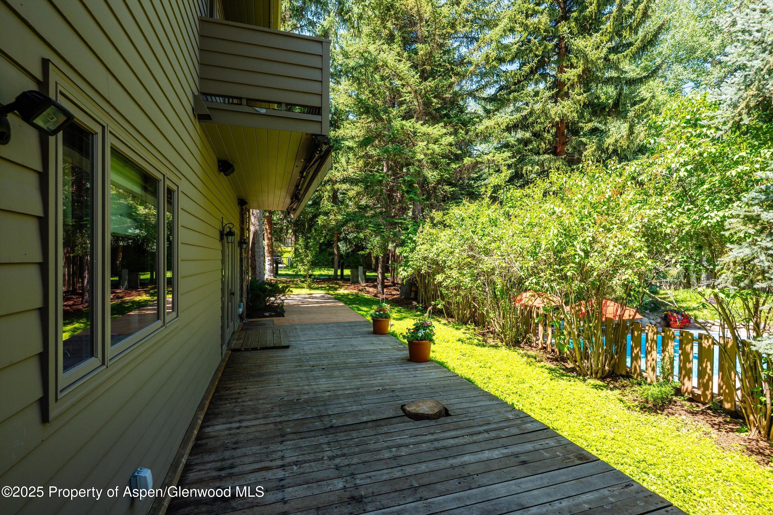 627 S Original Street Property Photo 41