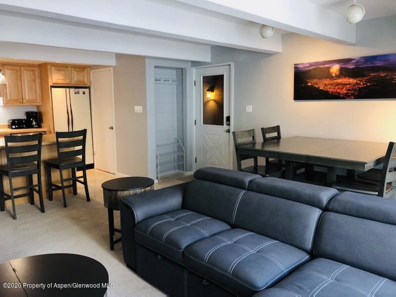 630 E Cooper Avenue 18 Property Photo 4