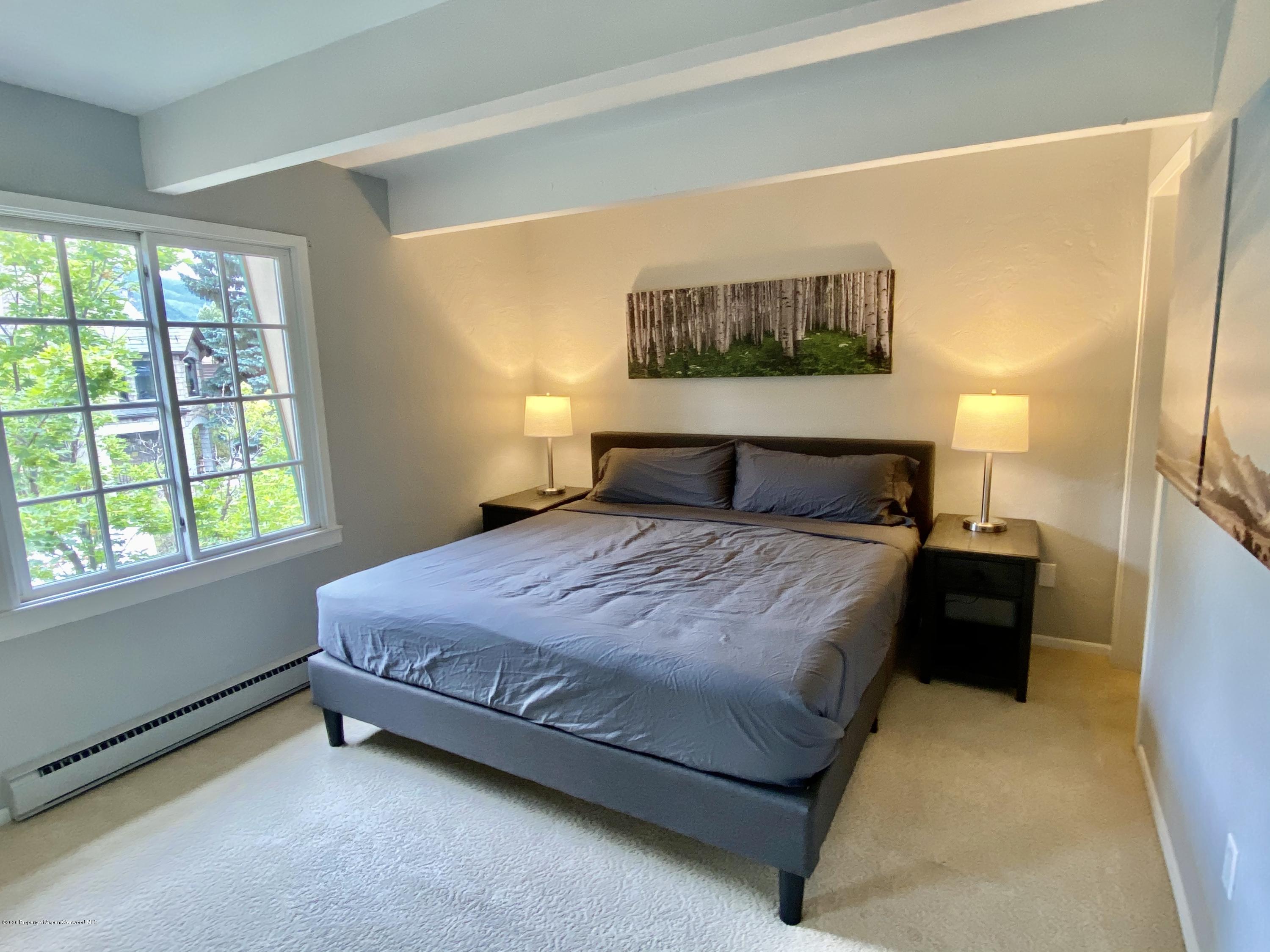 630 E Cooper Avenue 18 Property Photo 6