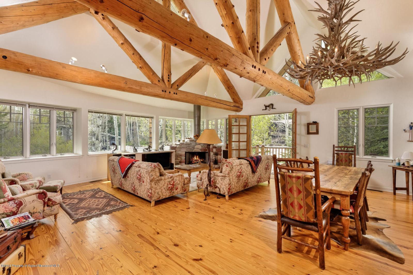 1109 Waters Avenue Property Photo 2