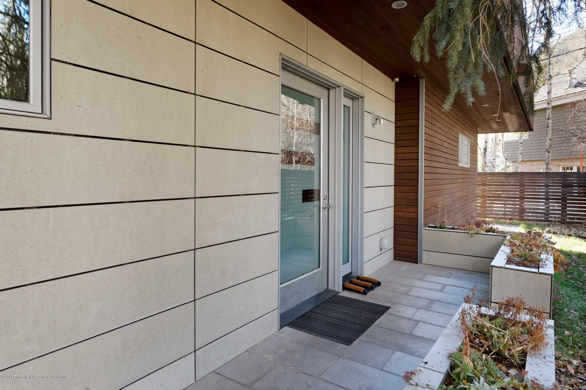 1291 Riverside Drive Property Photo 19