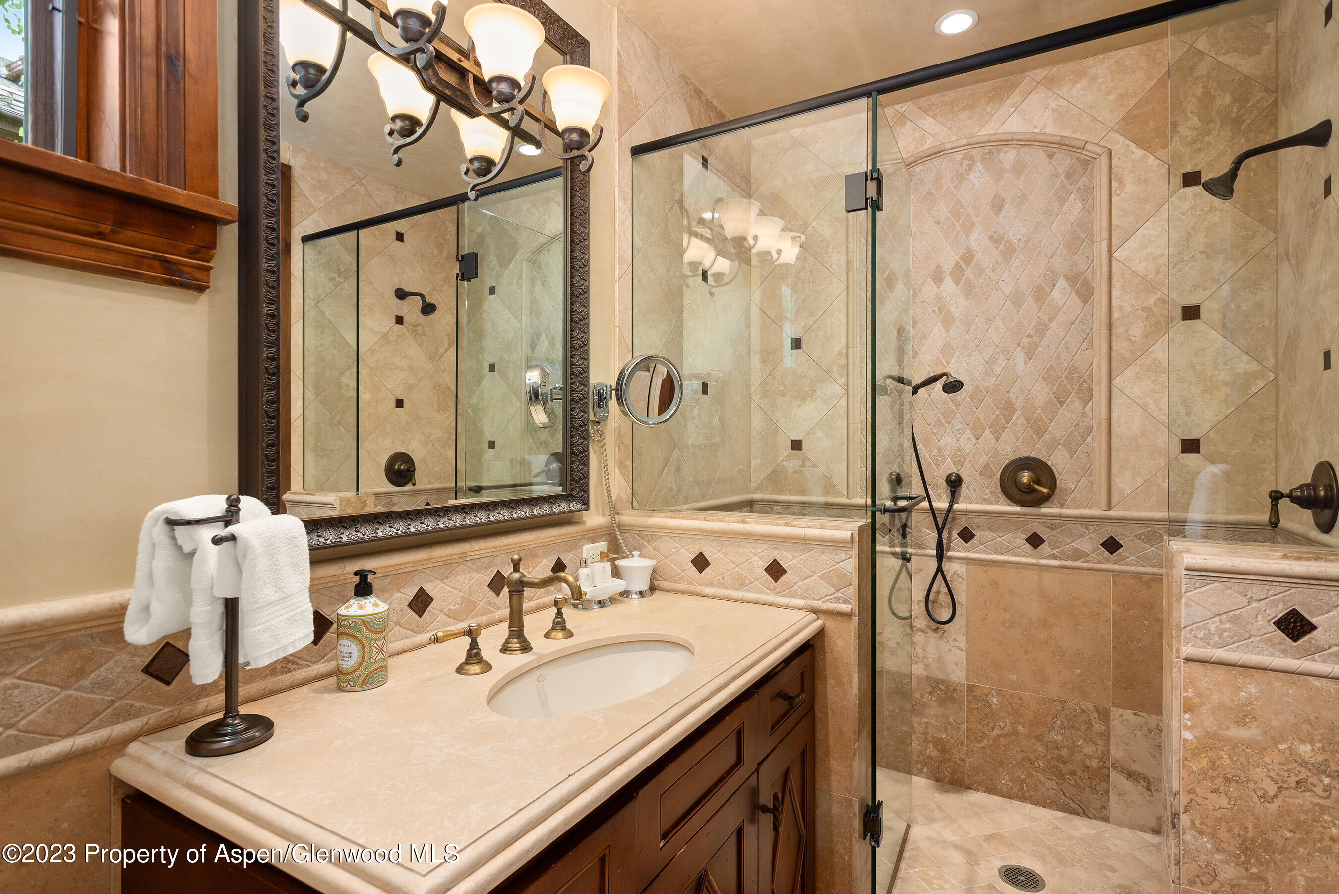 81 Thunderbowl Lane Property Photo 21