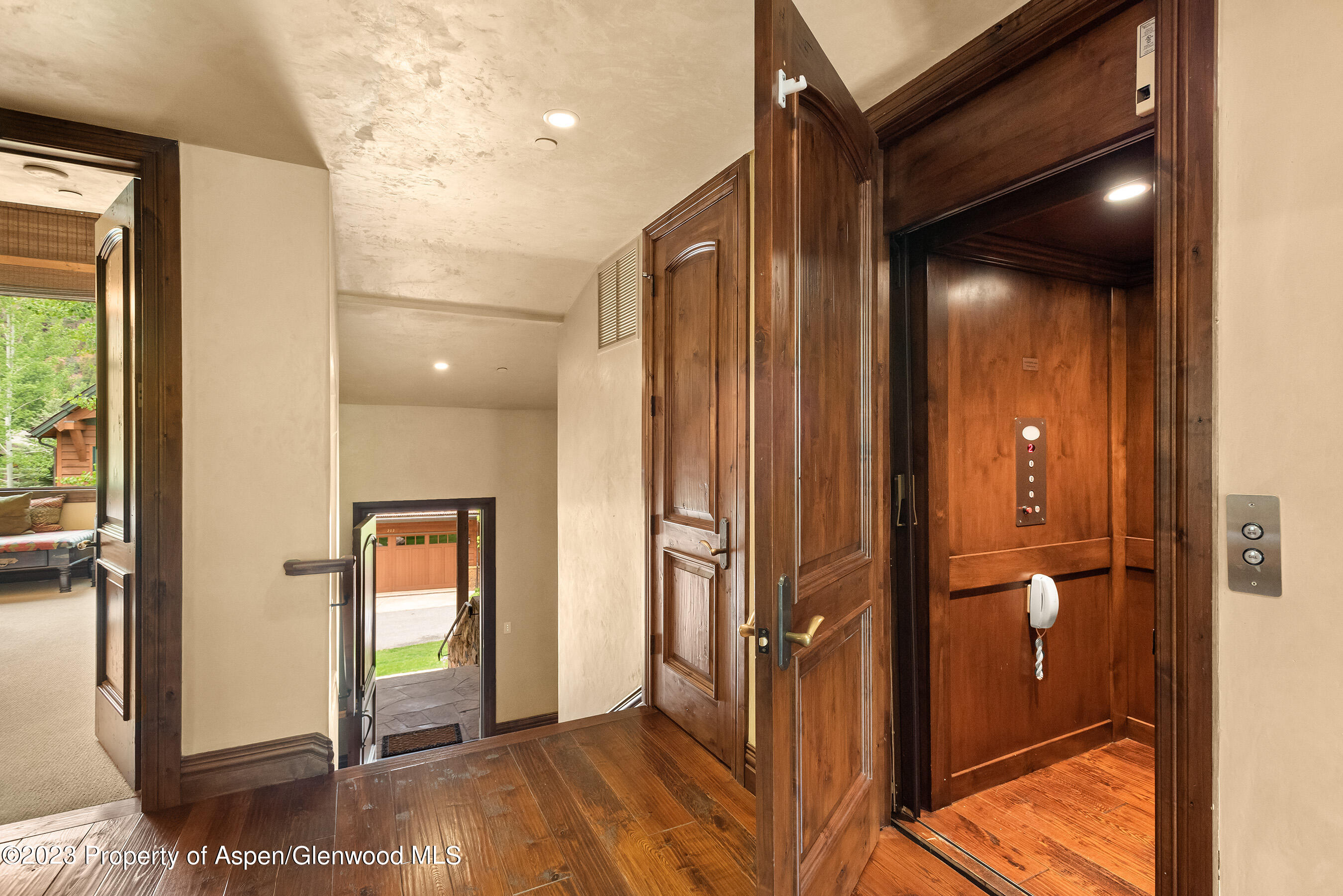 81 Thunderbowl Lane Property Photo 28