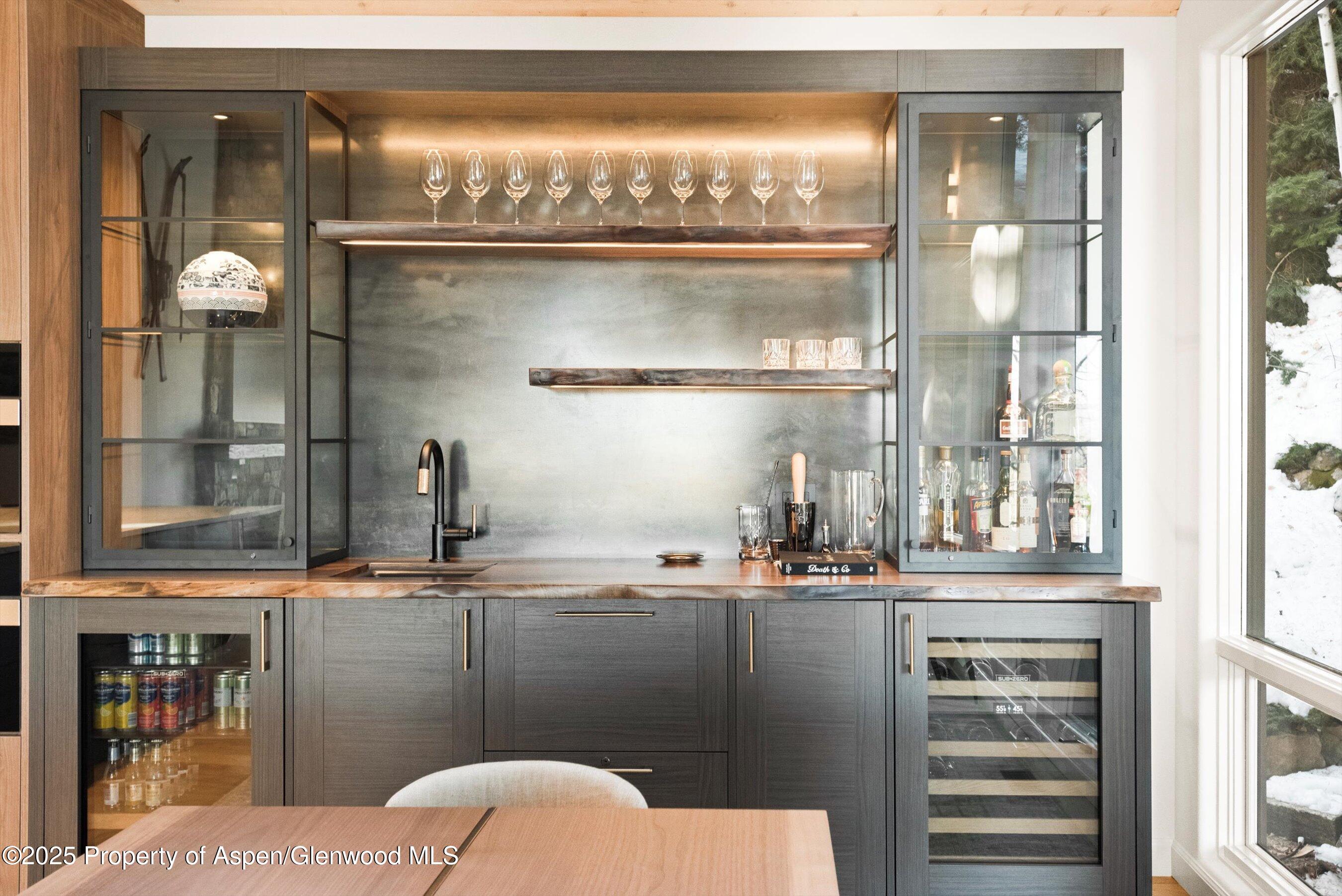 18 Edgewood Lane Property Photo 11
