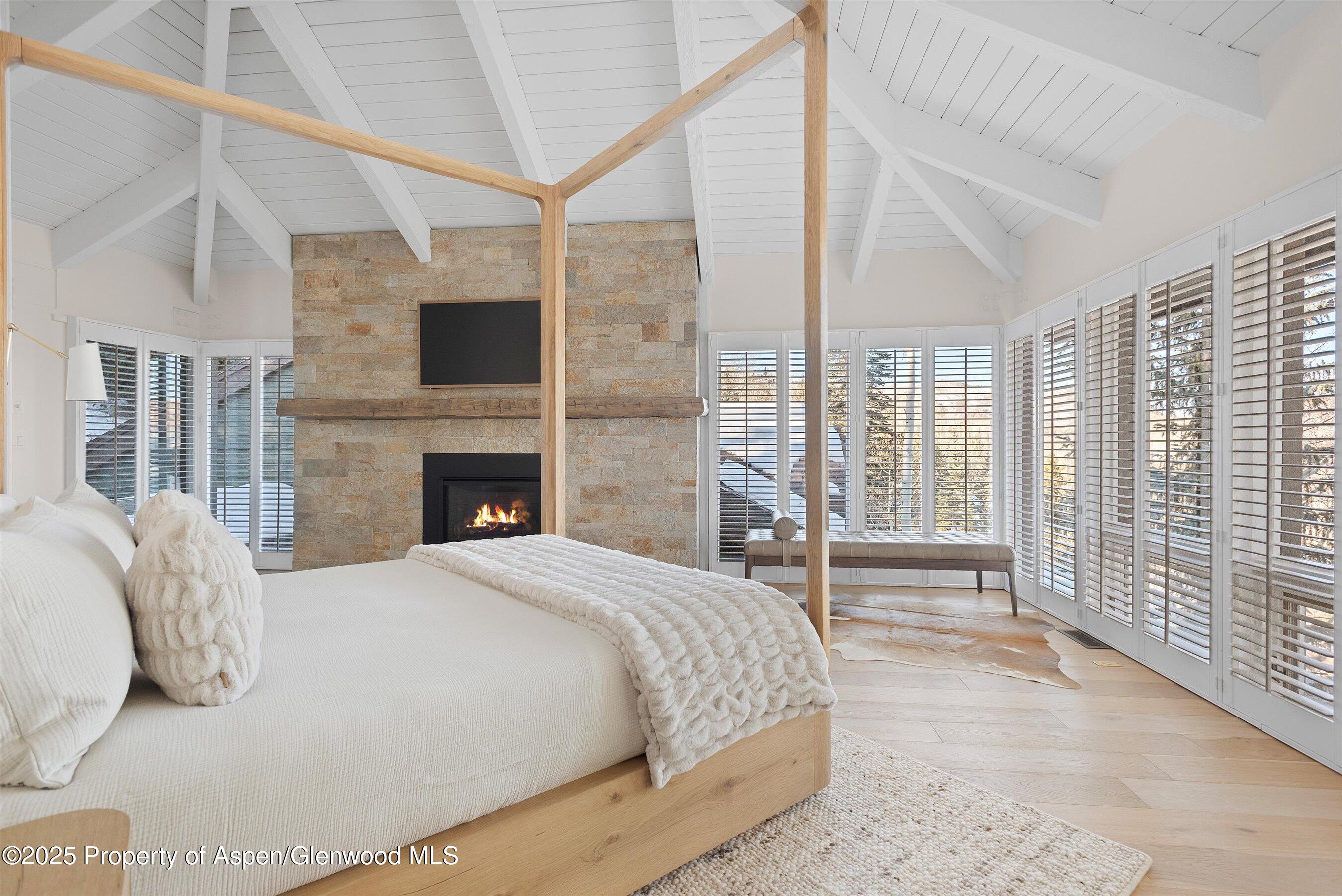 18 Edgewood Lane Property Photo 18