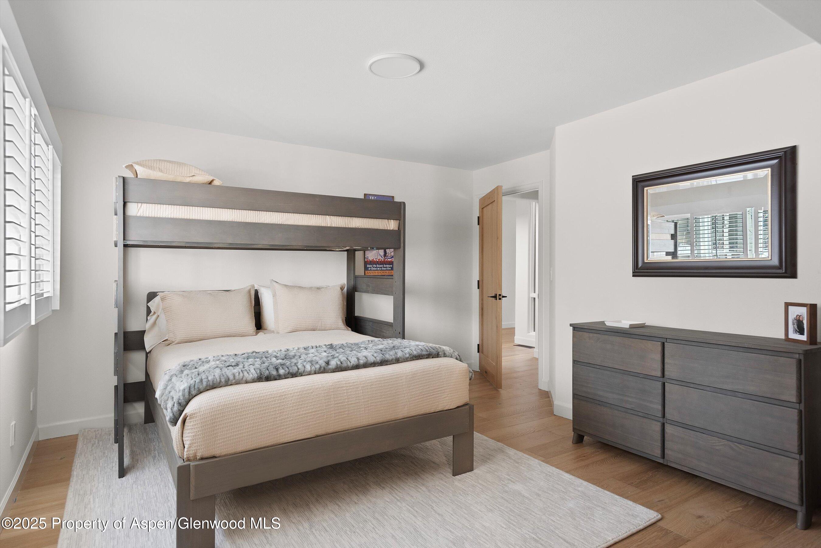 18 Edgewood Lane Property Photo 25