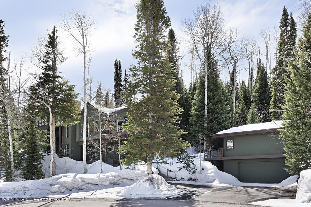 18 Edgewood Lane Property Photo 41