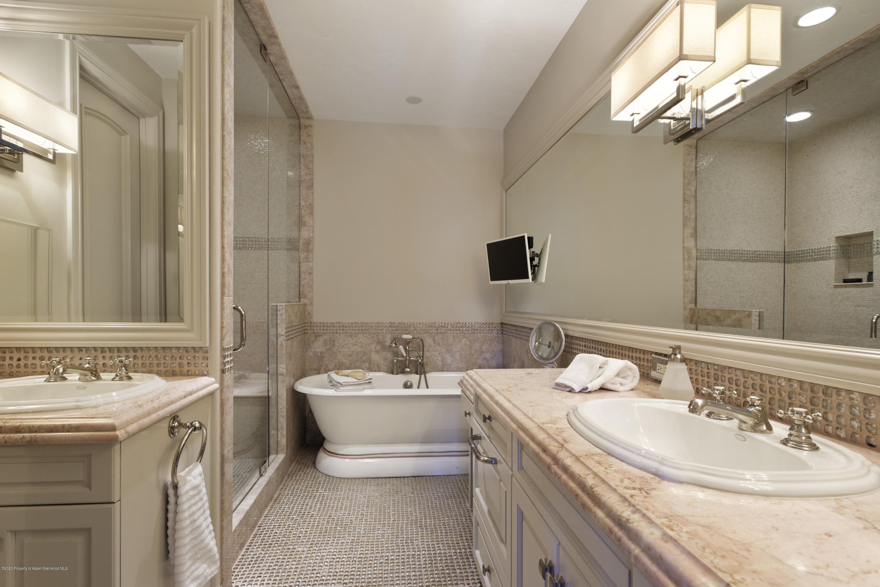 42701 Highway 82 Unit #a Property Photo 12