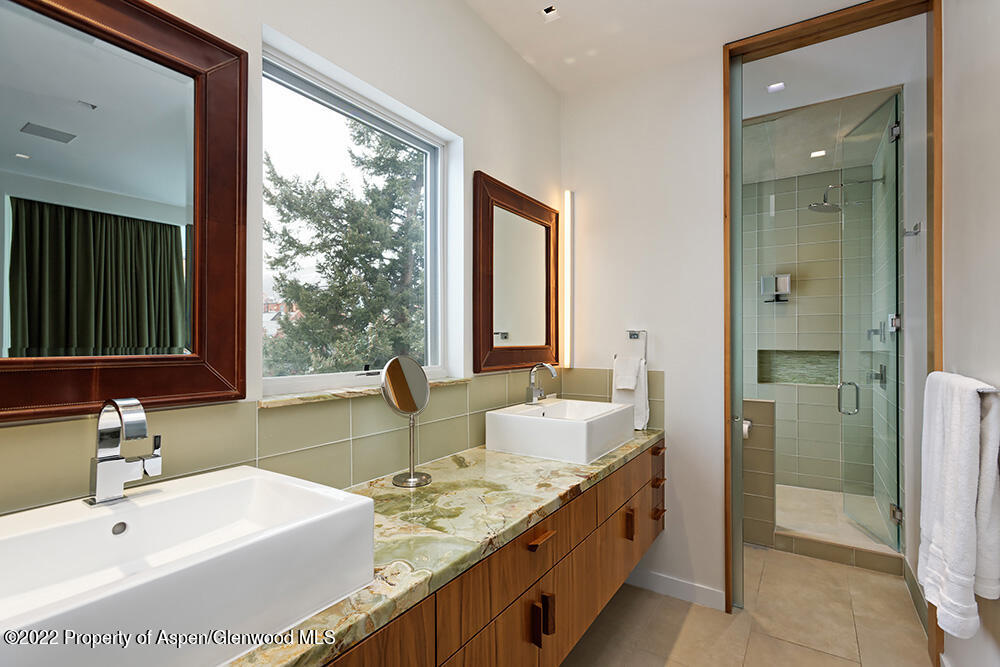 623 S Monarch Avenue Unit C Property Photo 11