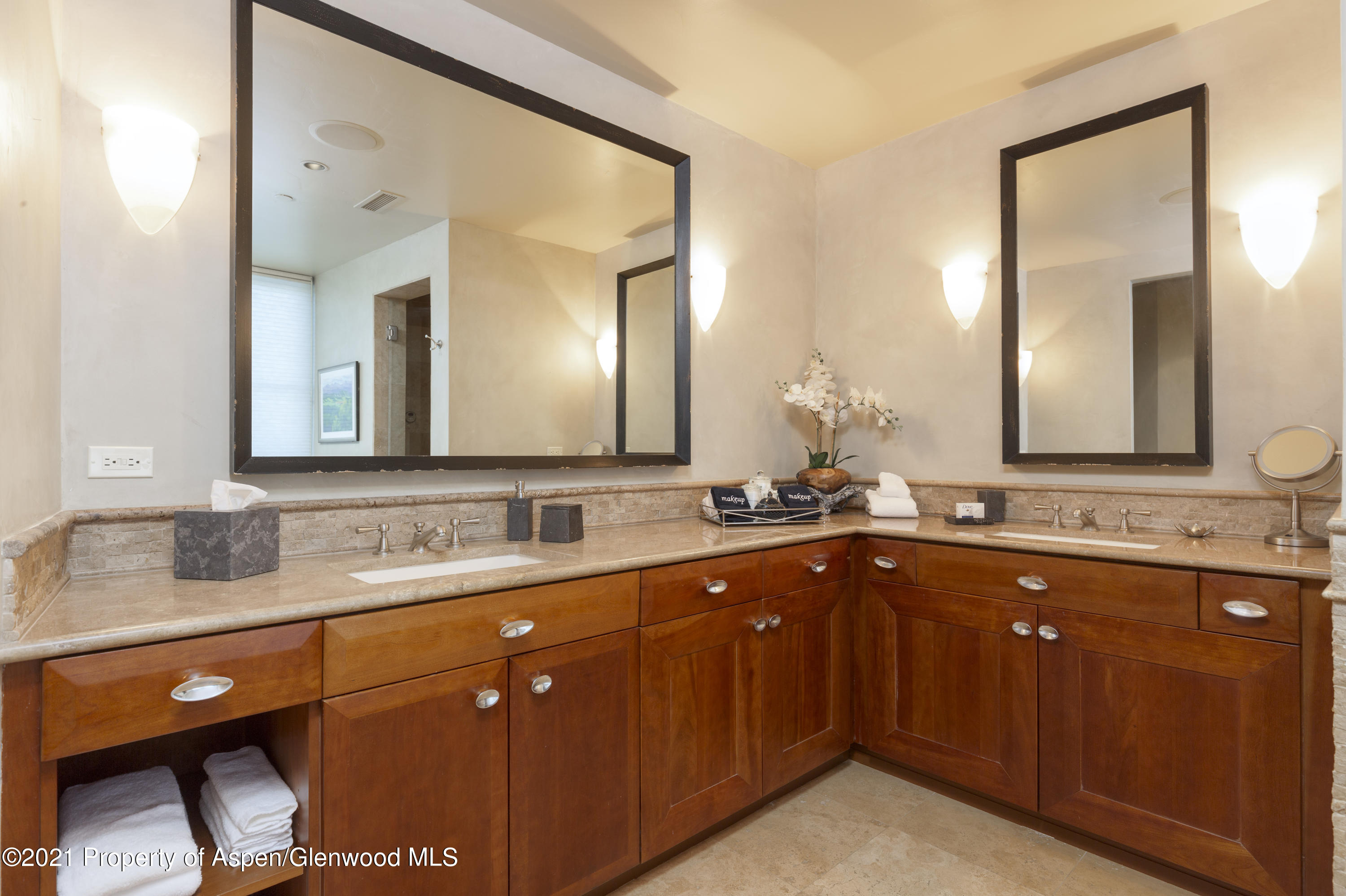 101 Founders Place, 202 Property Photo 4
