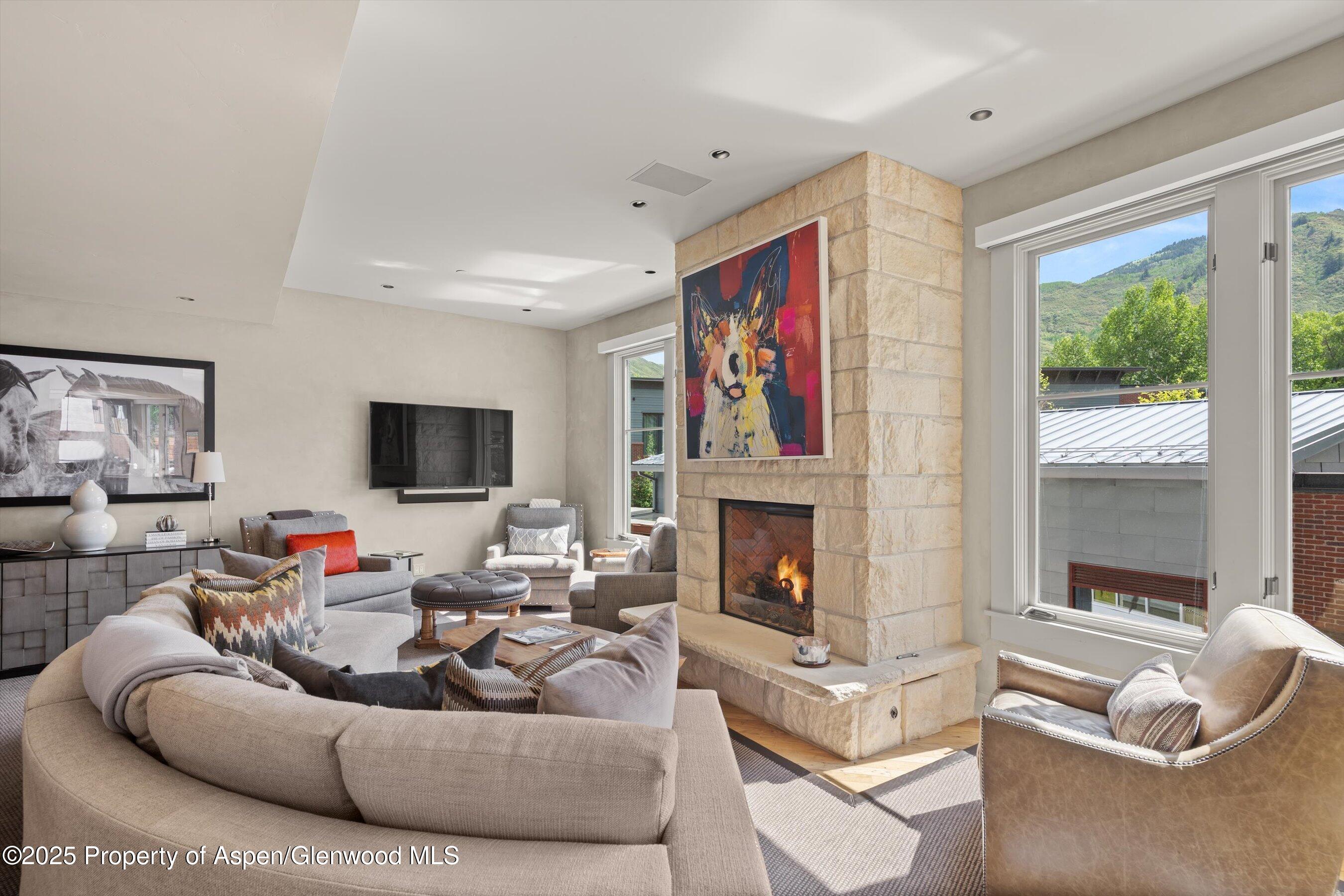 101 Founders Place, 202 Property Photo 17