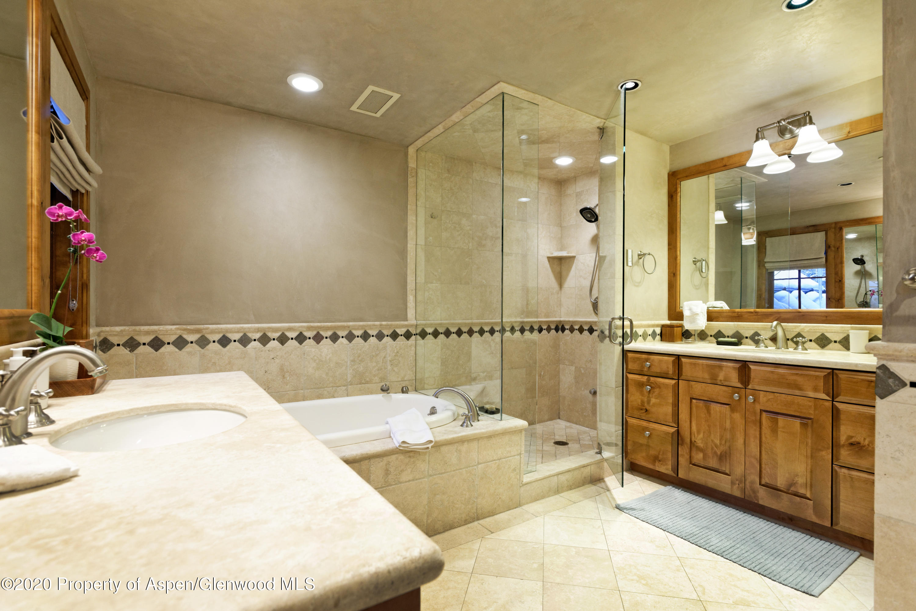 32 Prospector Road Property Photo 14
